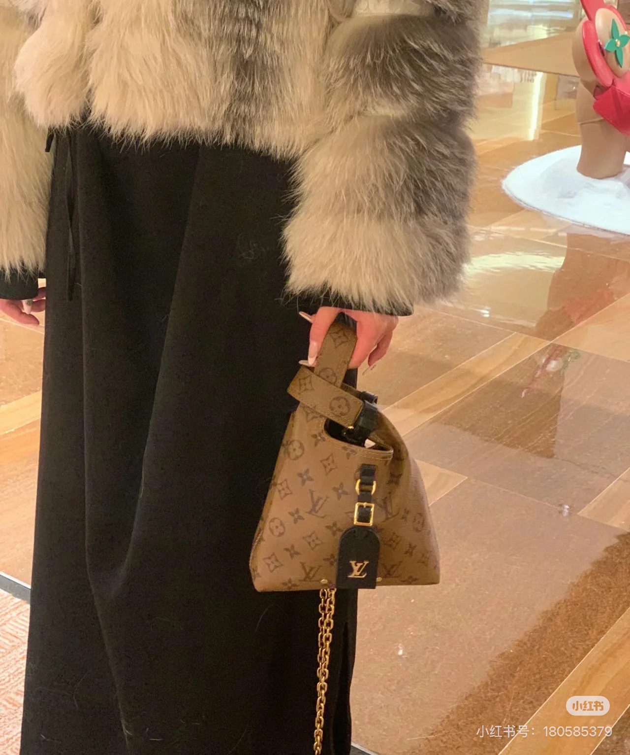 上質でスタイリッシュなバッグを厳選