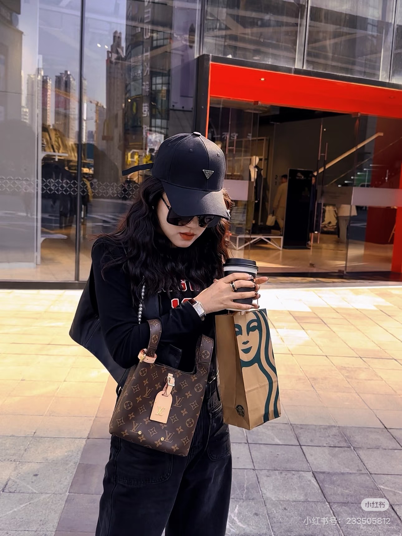 上質でスタイリッシュなバッグを厳選