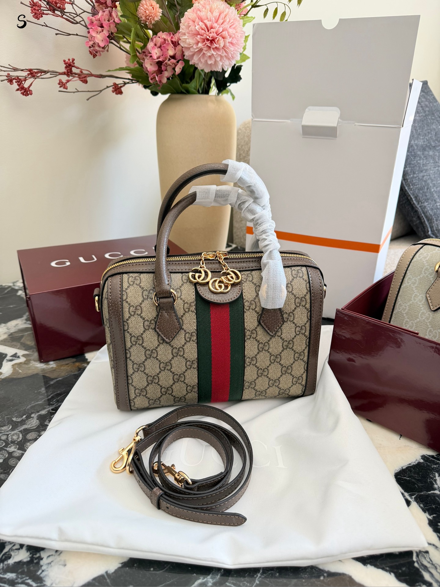 上質でスタイリッシュなバッグを厳選