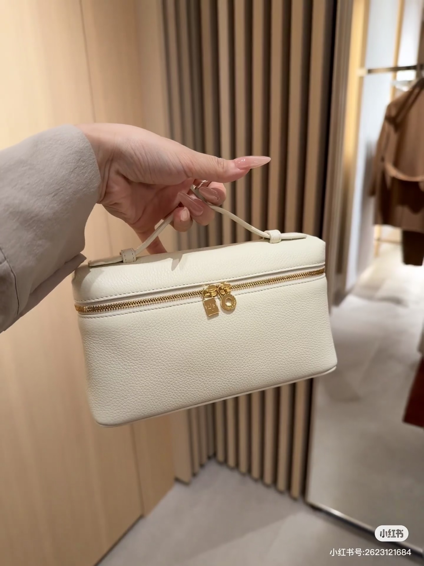 _dzG9sD_3YzoMMgHMgEsFkIx5ykn2WYFM1fc4LNg