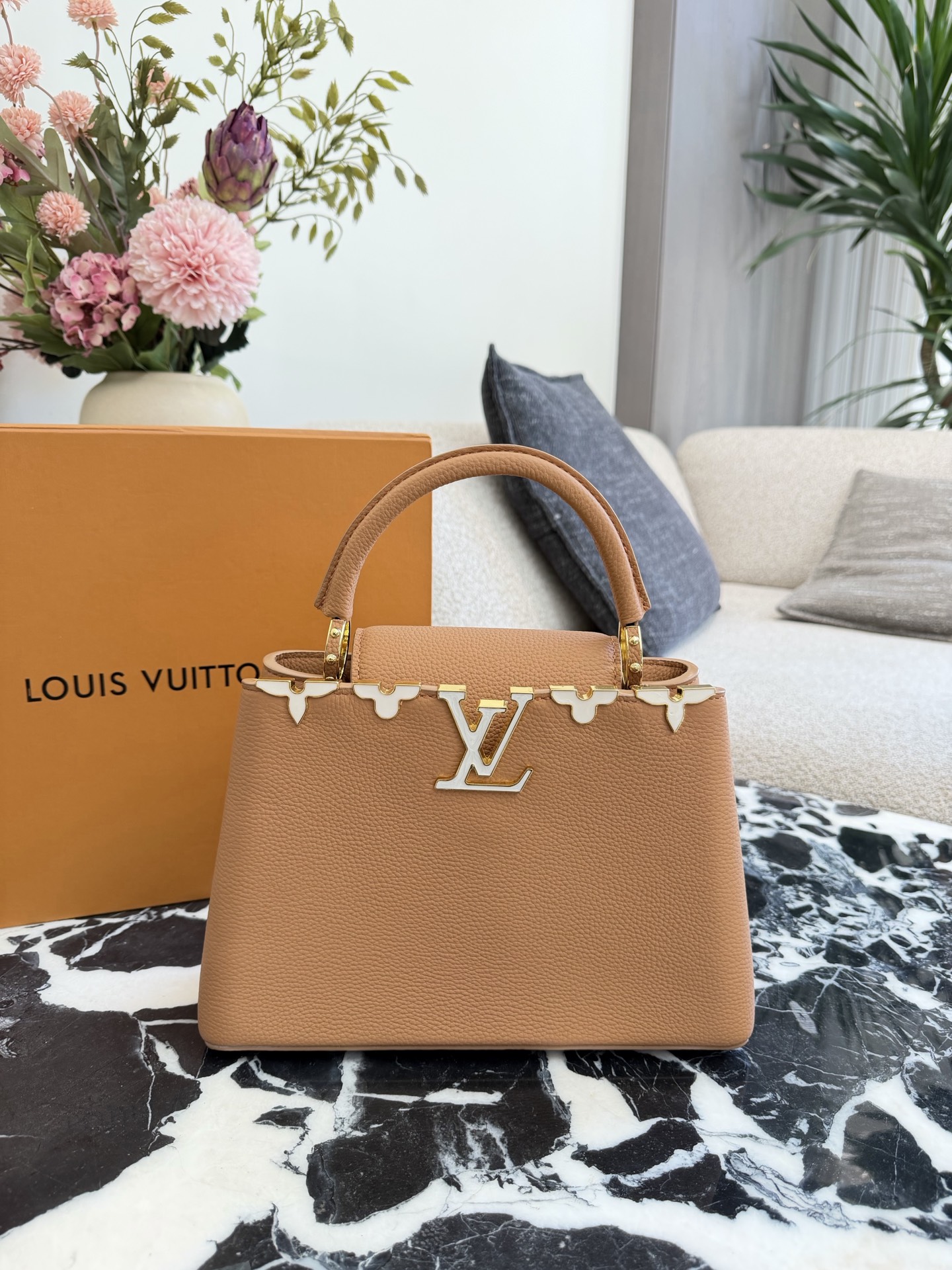 上質でスタイリッシュなバッグを厳選