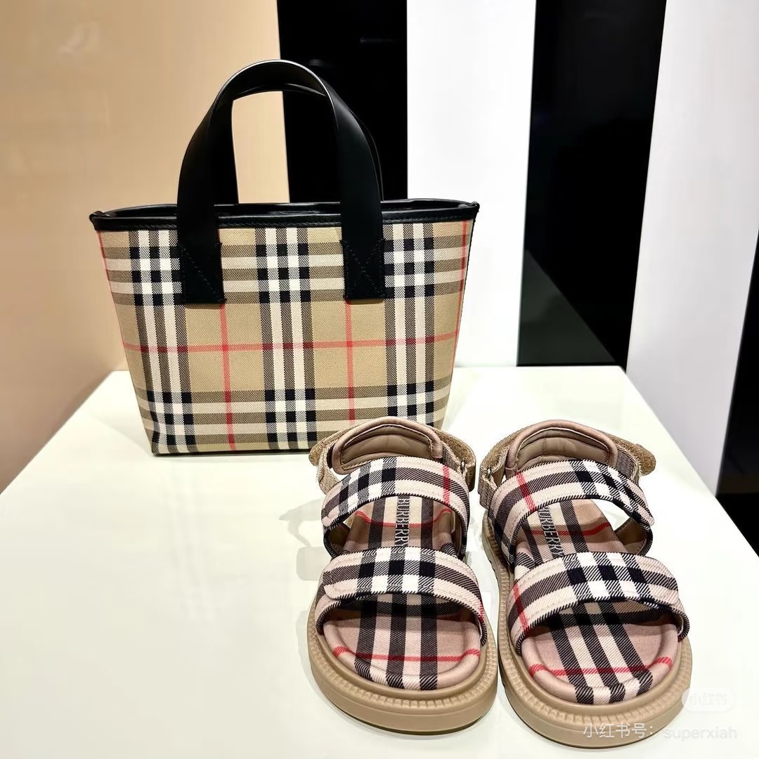 _d5c9s-lg9sKfxmDGArQI1CKcMBQVzAEGu0tIK9w