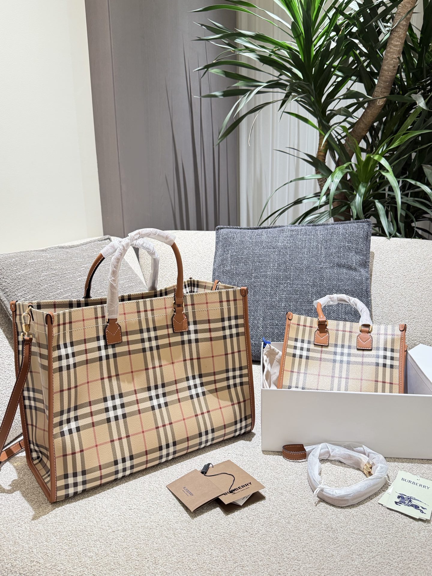 Burberry bag BURBERRY | ， ？ — photo 7