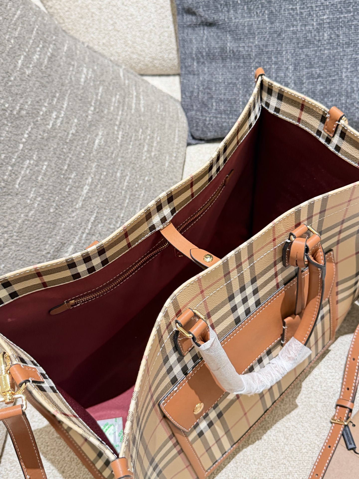 Burberry bag BURBERRY | ， ？ — photo 4