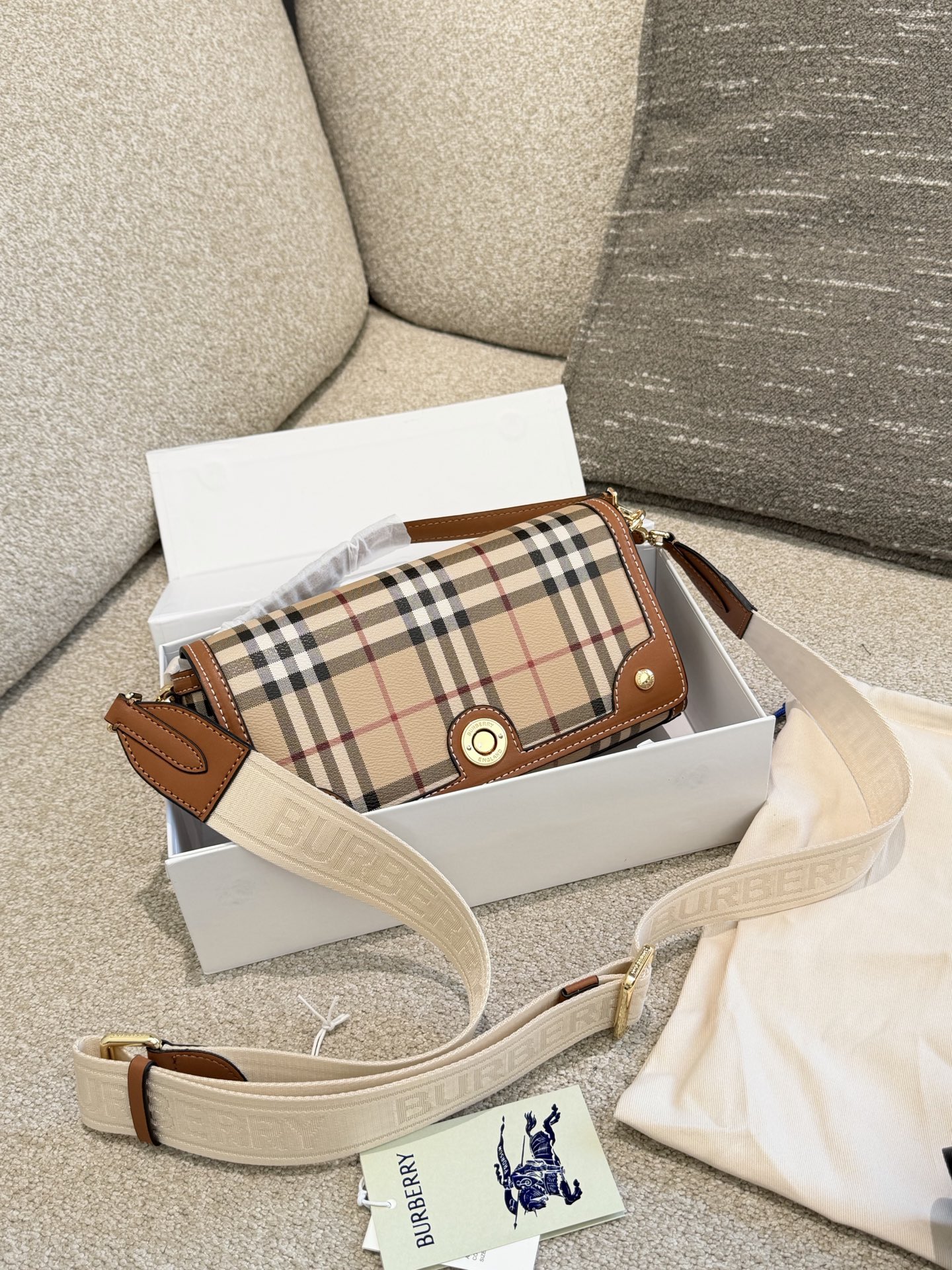Burberry everyday