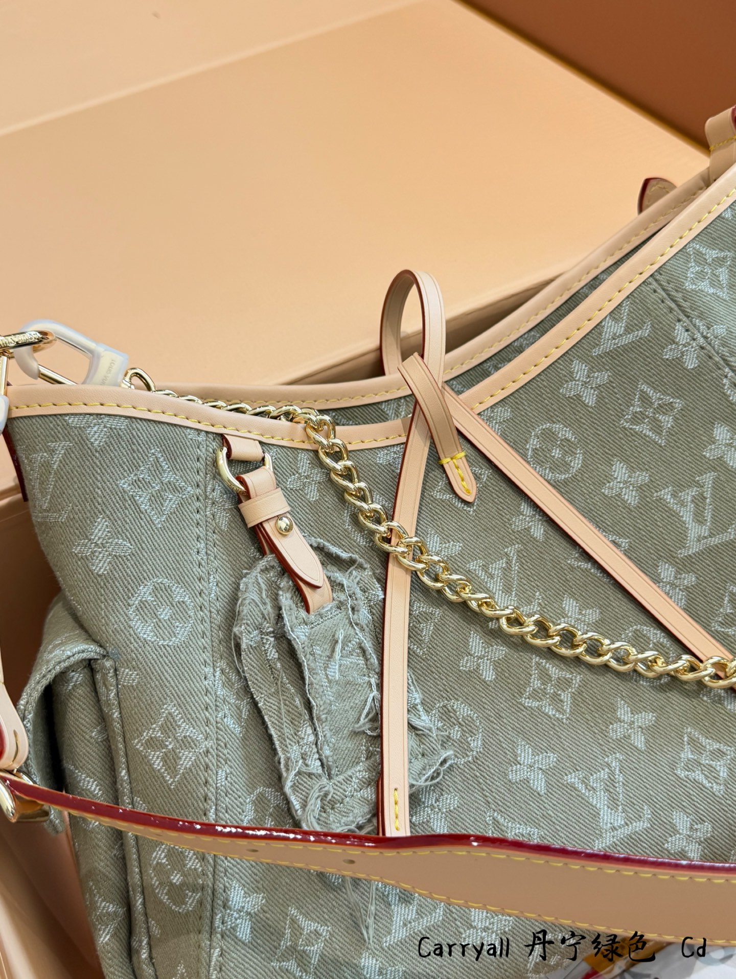 China Replica VCA Jewelry VCAES0402-2517