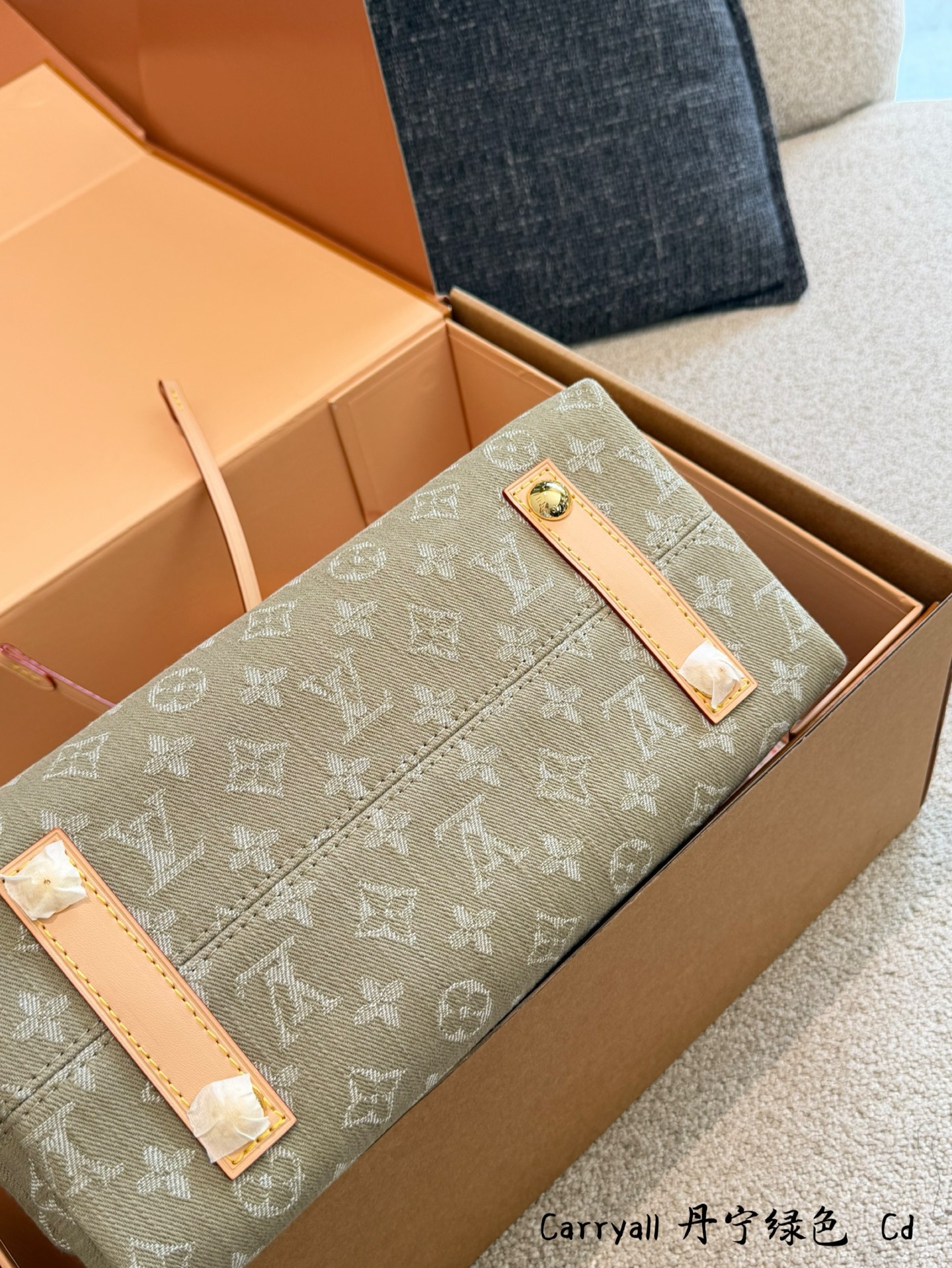 China Replica VCA Jewelry VCAES0402-2517