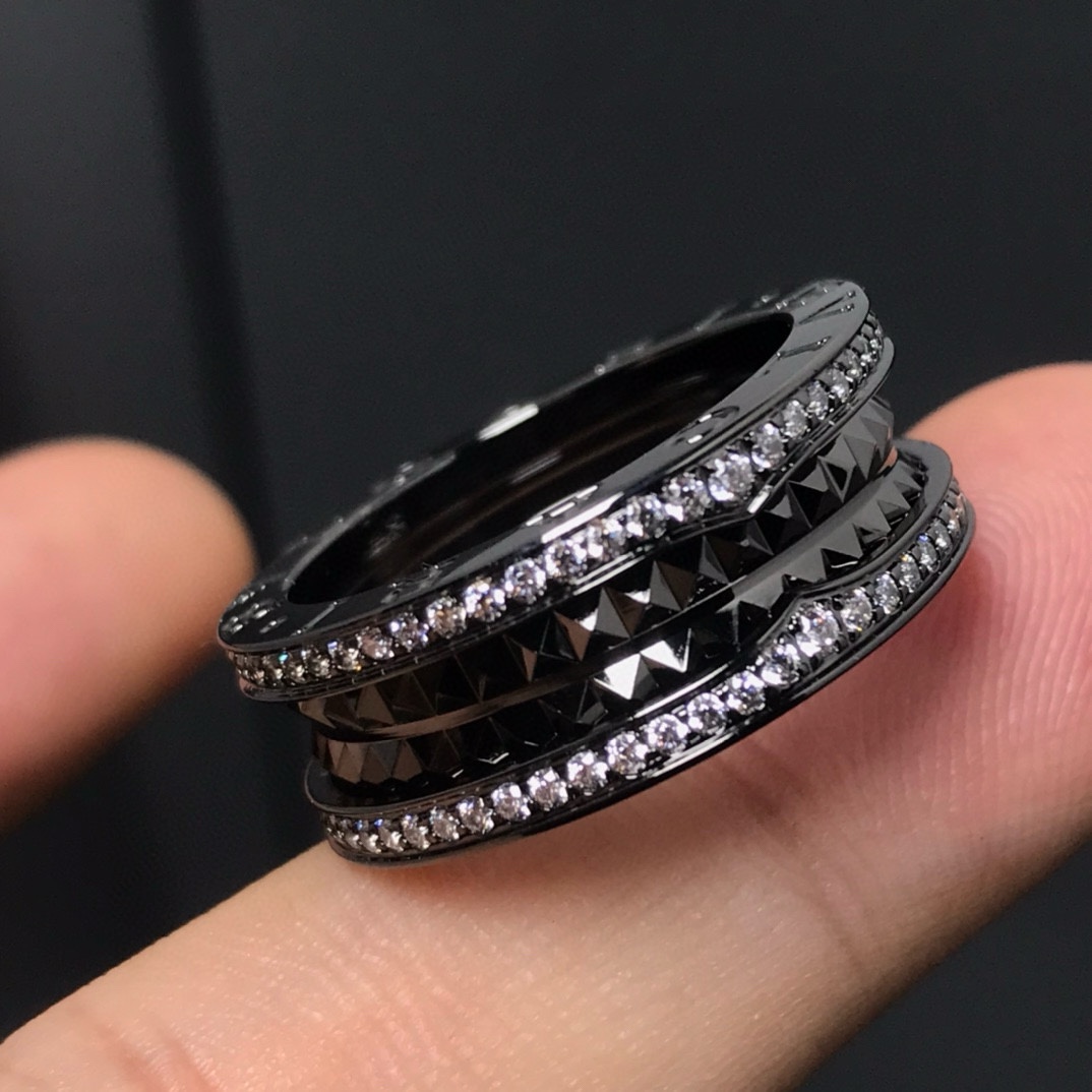 BVLGARI Angled Double-Band Diamond-Set Ring, All-Black Edition - Comprehensive 5