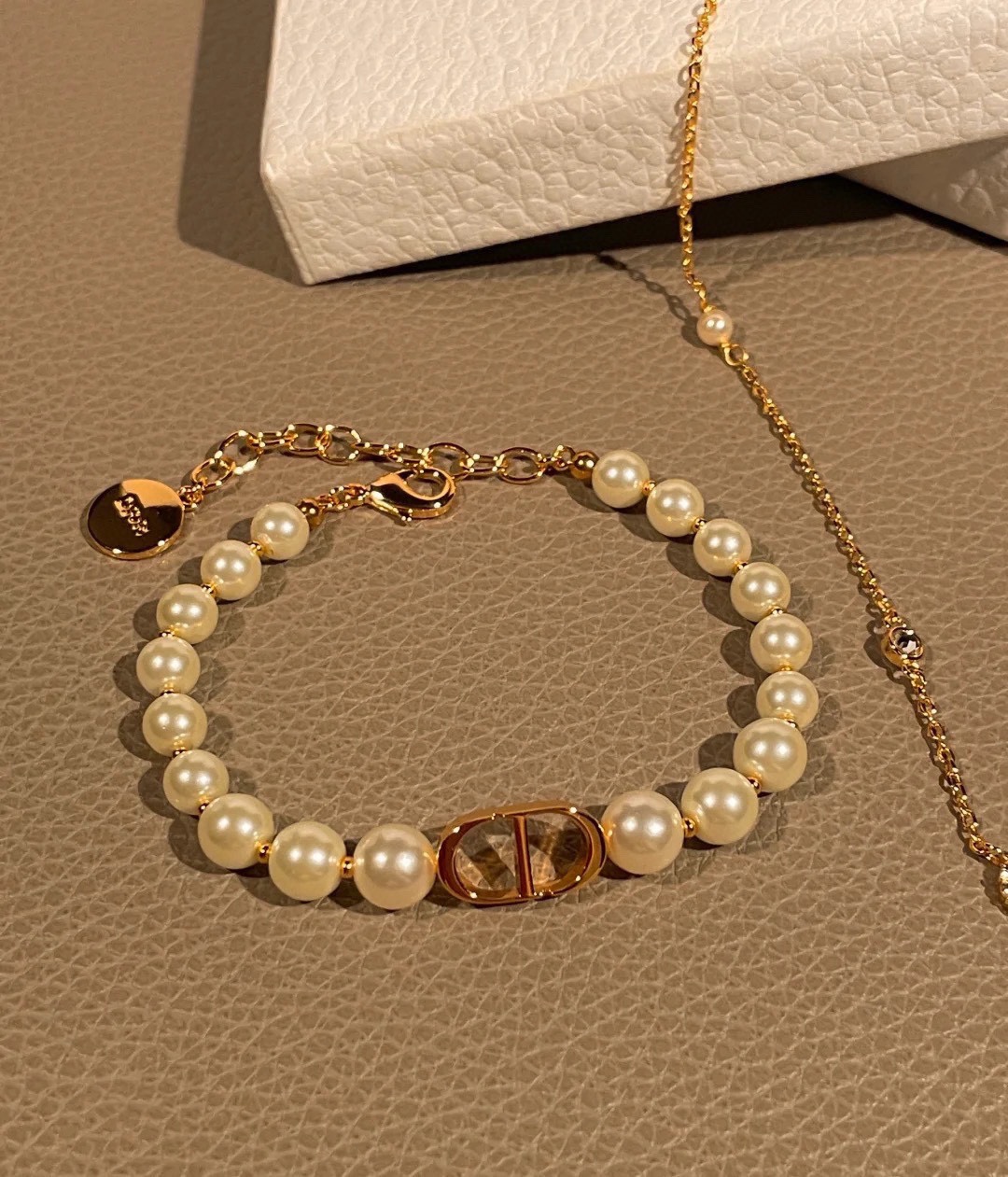 Dior Pearl Bracelet and Crystal Necklace Set - Comprehensive 5