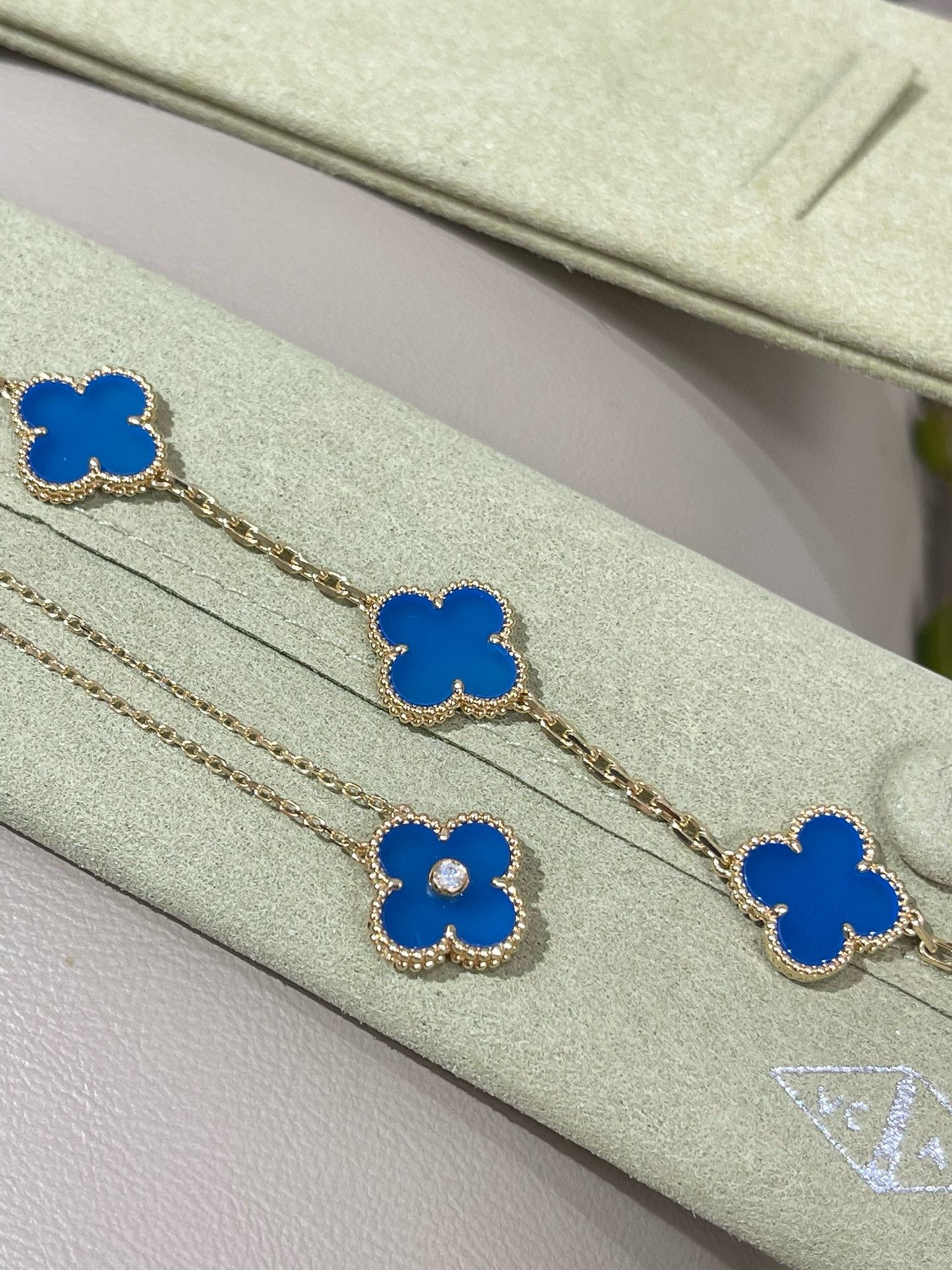 Diamond-Accented Necklace: 180 - Comprehensive 5