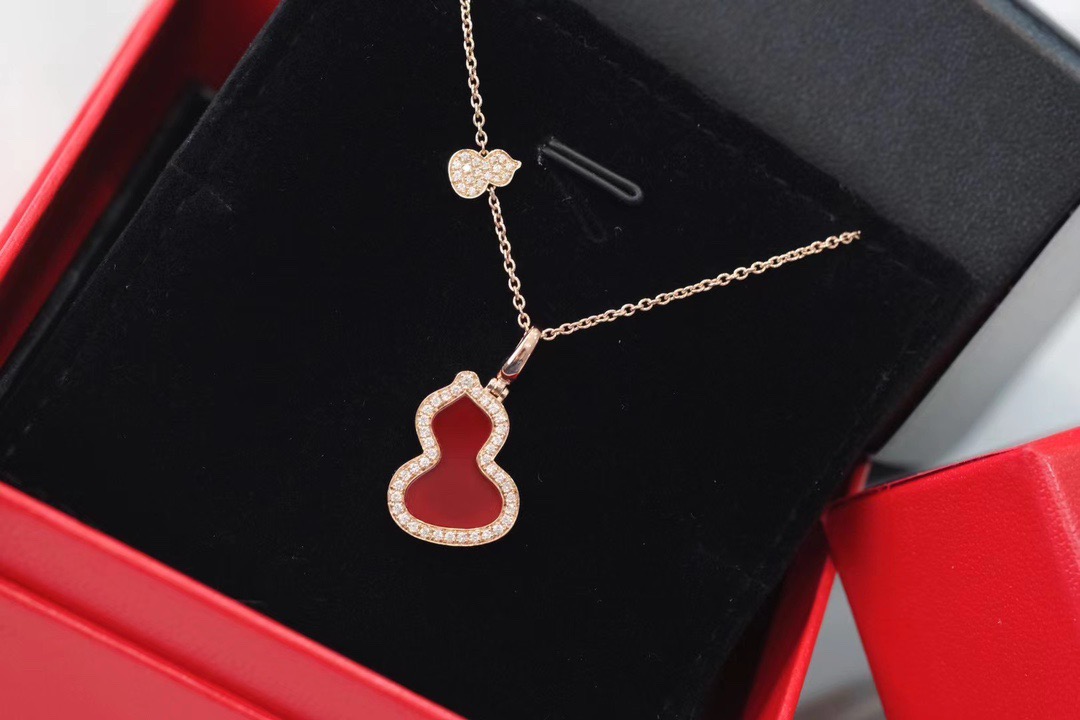Bally Haute Couture Haute Joaillerie Fine Jewelry Earrings Necklace Ring 4