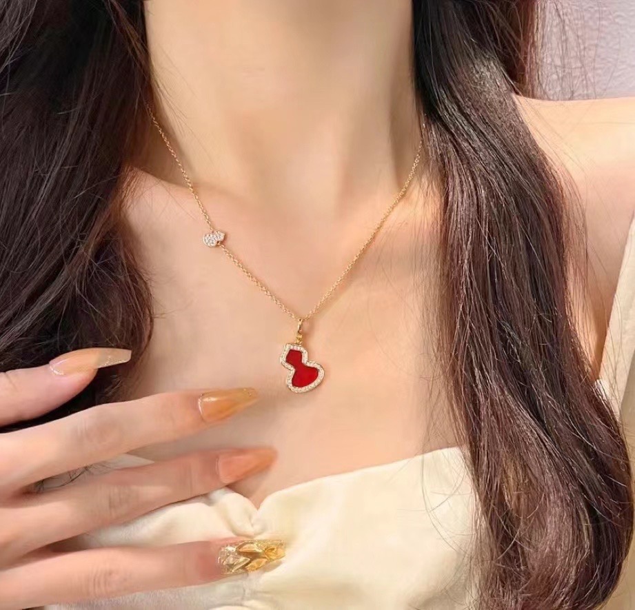 Bally Haute Couture Haute Joaillerie Fine Jewelry Earrings Necklace Ring 6