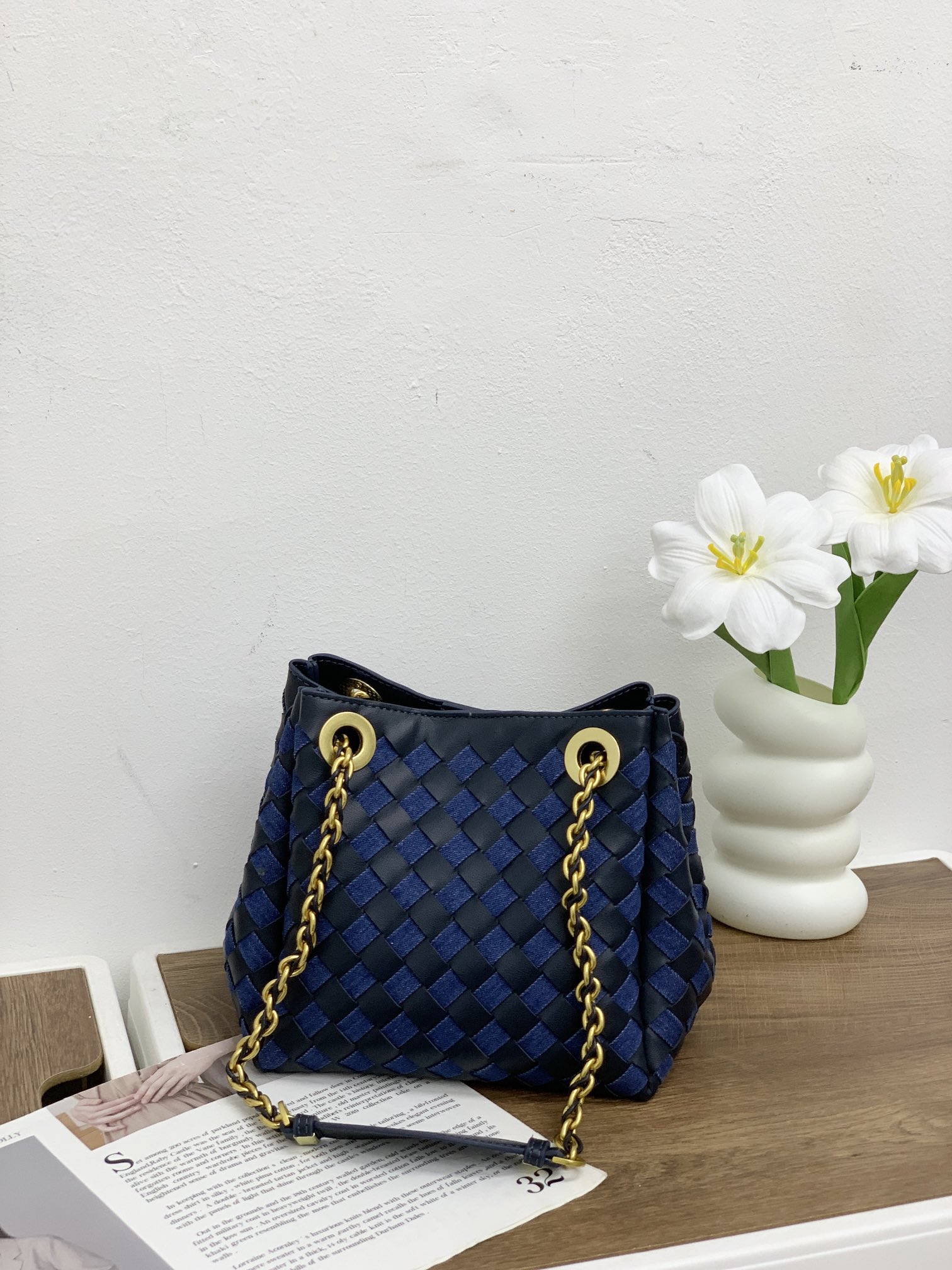 🌿2025早春链条⛓️降落伞-深邃蓝
#降落伞链条款增加了另一种“知性高贵”的美感💐，链条可以调节不一样