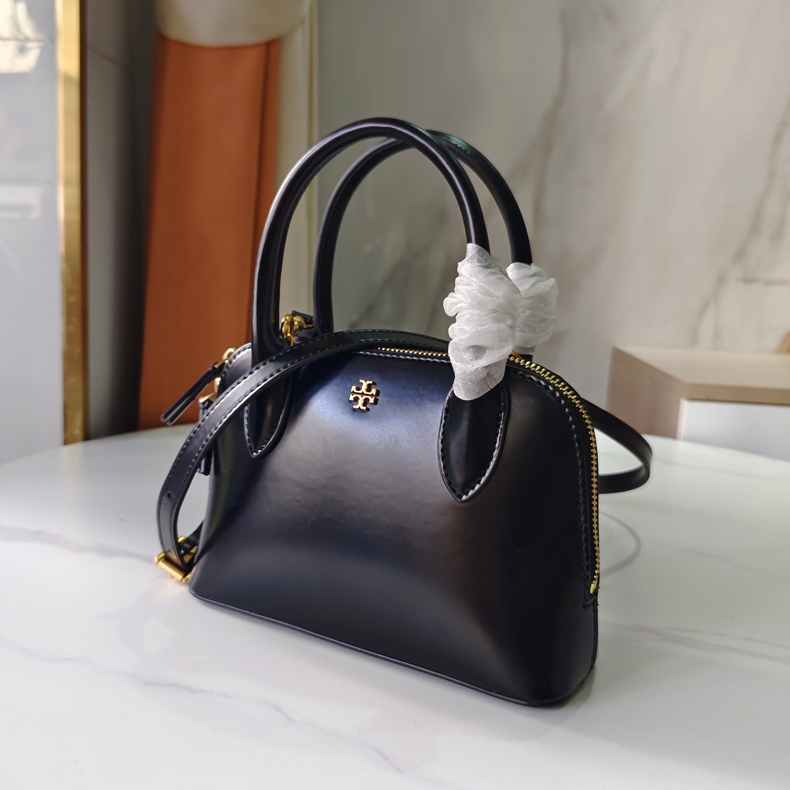 Tory Burch ～超 啊 必入的小贝壳来啦 TB新款Emerson迷你贝壳包