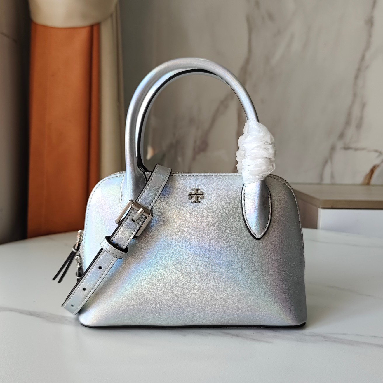Tory Burch ～超 啊 必入的小贝壳来啦 TB新款Emerson迷你贝壳包