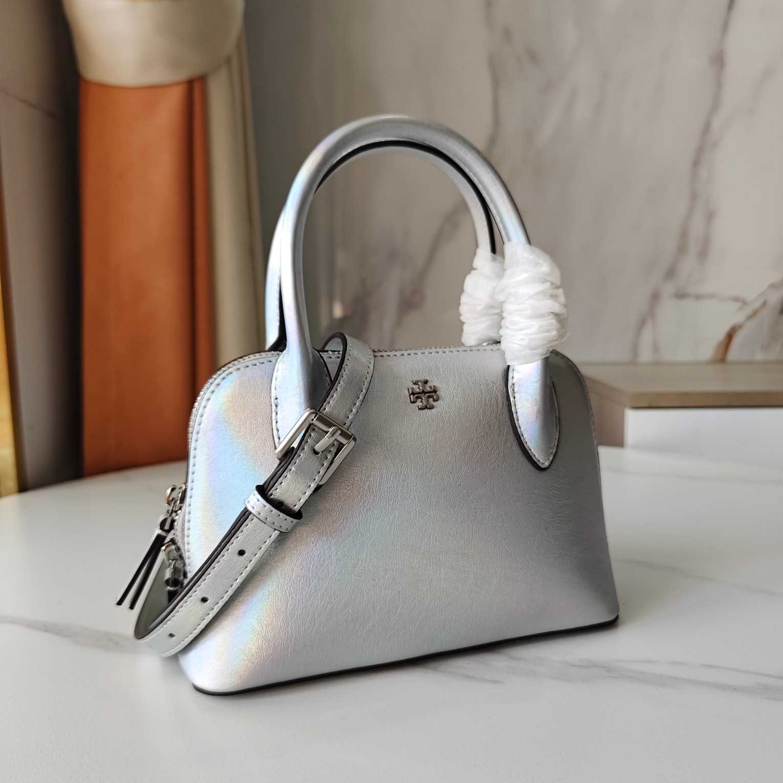 Tory Burch ～超 啊 必入的小贝壳来啦 TB新款Emerson迷你贝壳包