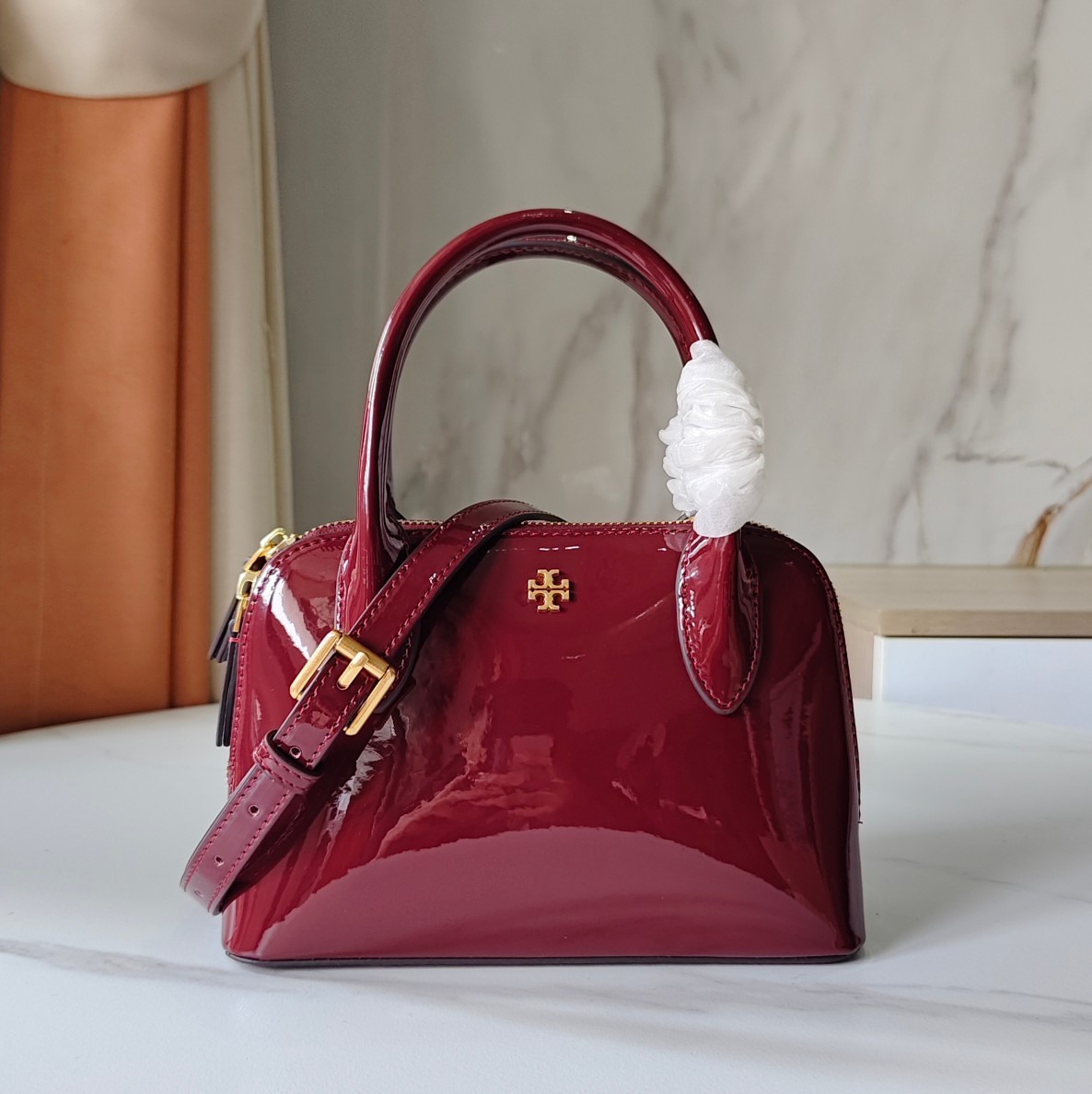 Tory Burch ～超 啊 必入的小贝壳来啦 TB新款Emerson迷你贝壳包