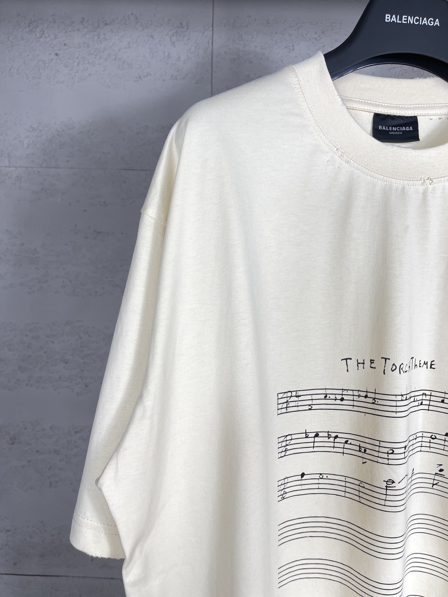 High Quality Women’s Clothes from Paris with Eco-Friendly Packaging - 图片 4