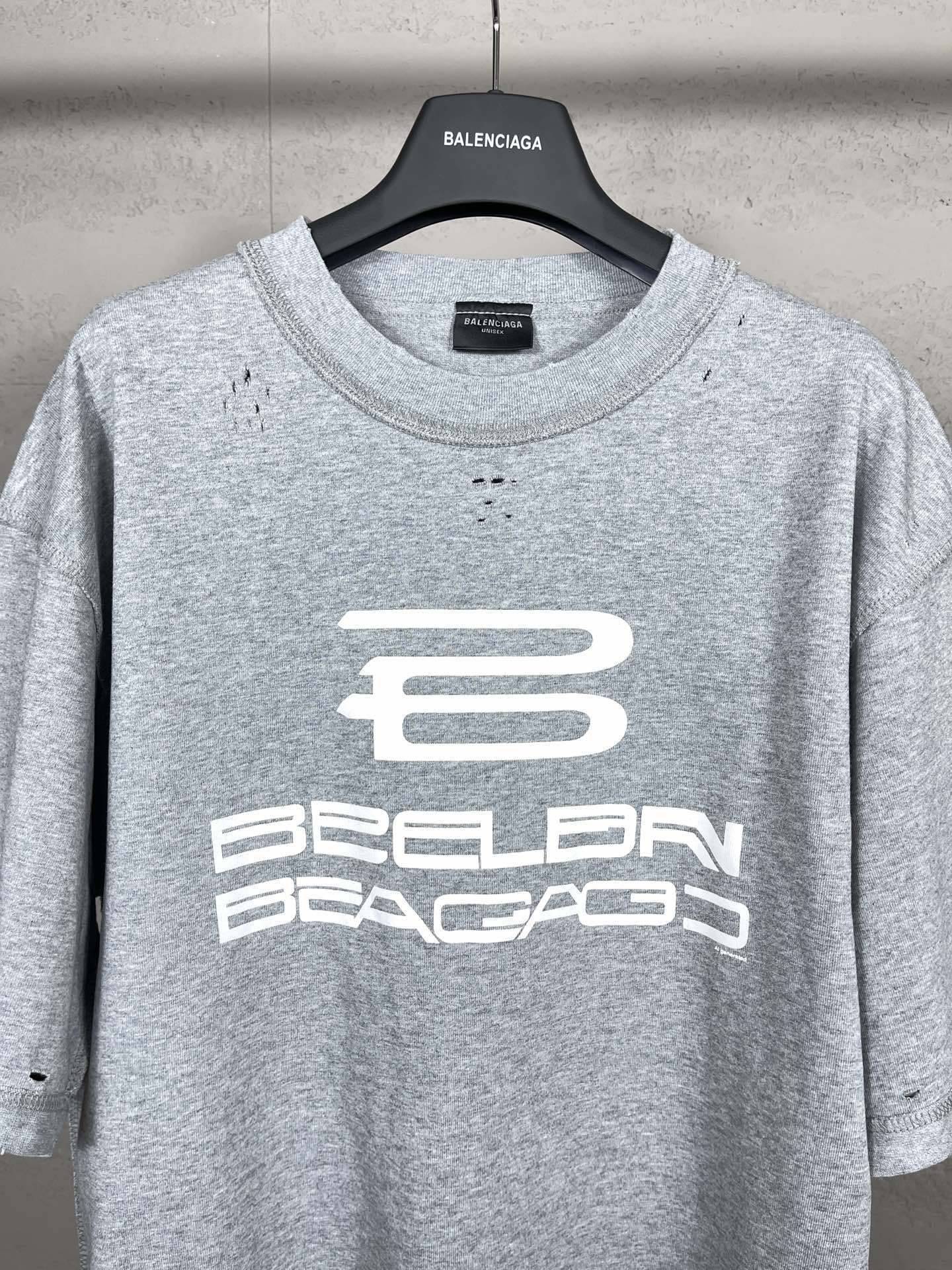 High Quality BALENCI*GA Women’s Clothes with AI-Generated Designs #2024 - 图片 5