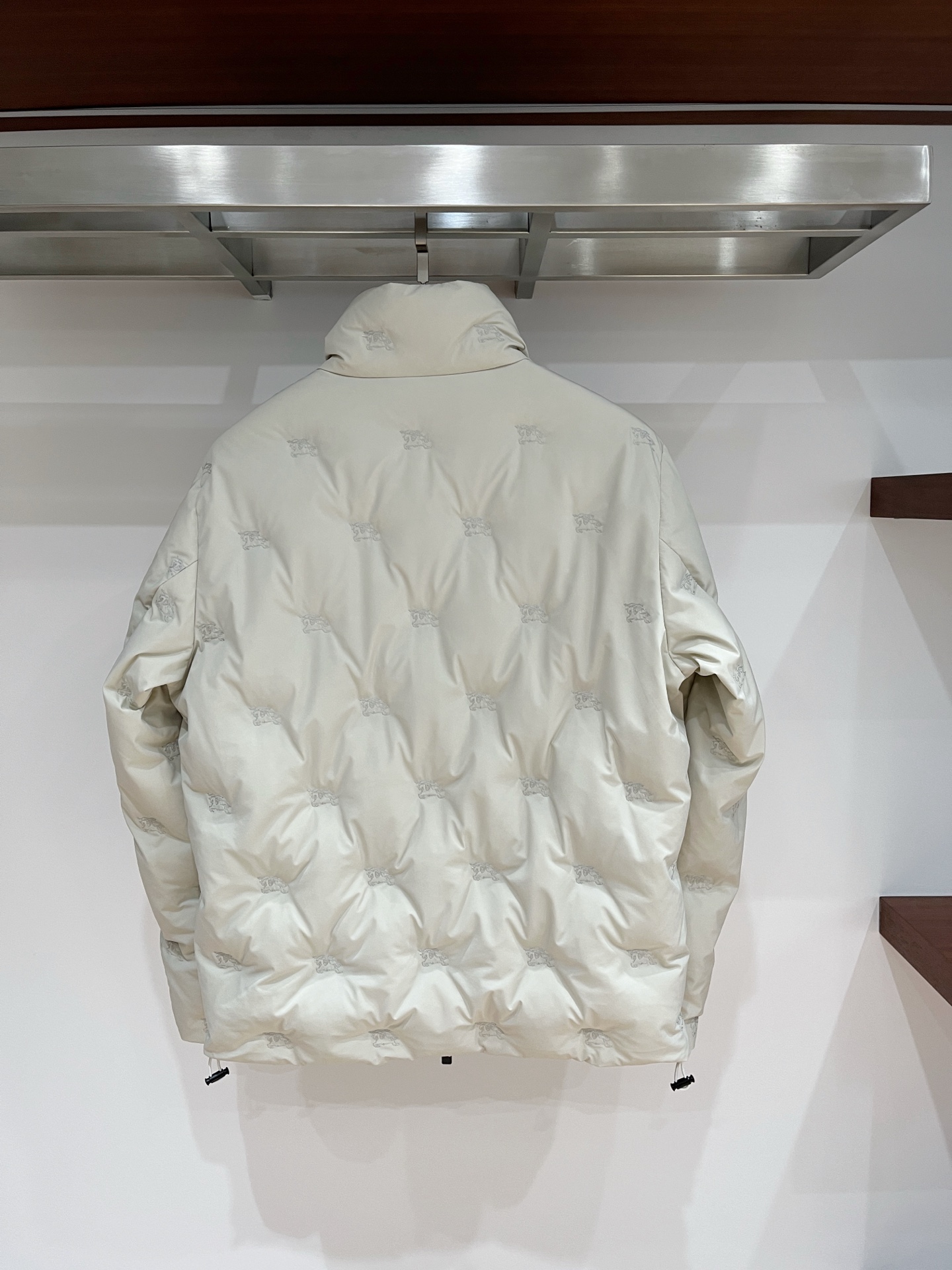 2️⃣0️⃣2️⃣5️⃣秋冬B UR BERRY新款男士刺绣羽绒 完针刺绣 精致细腻 简约立领大气干练 