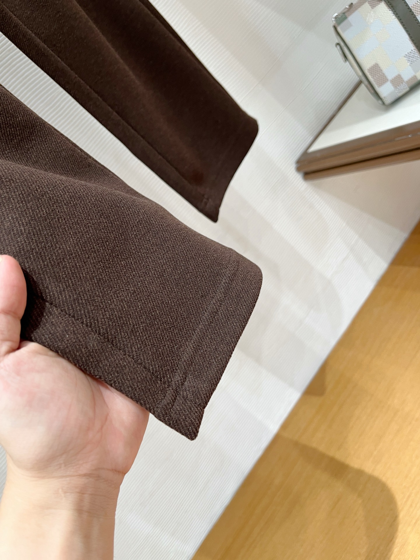 。Lo*ro Pi*na诺 u翩雅 2025秋冬 全品相订单，保暖有型 羊毛呢混纺松紧腰直脚休闲裤 经典