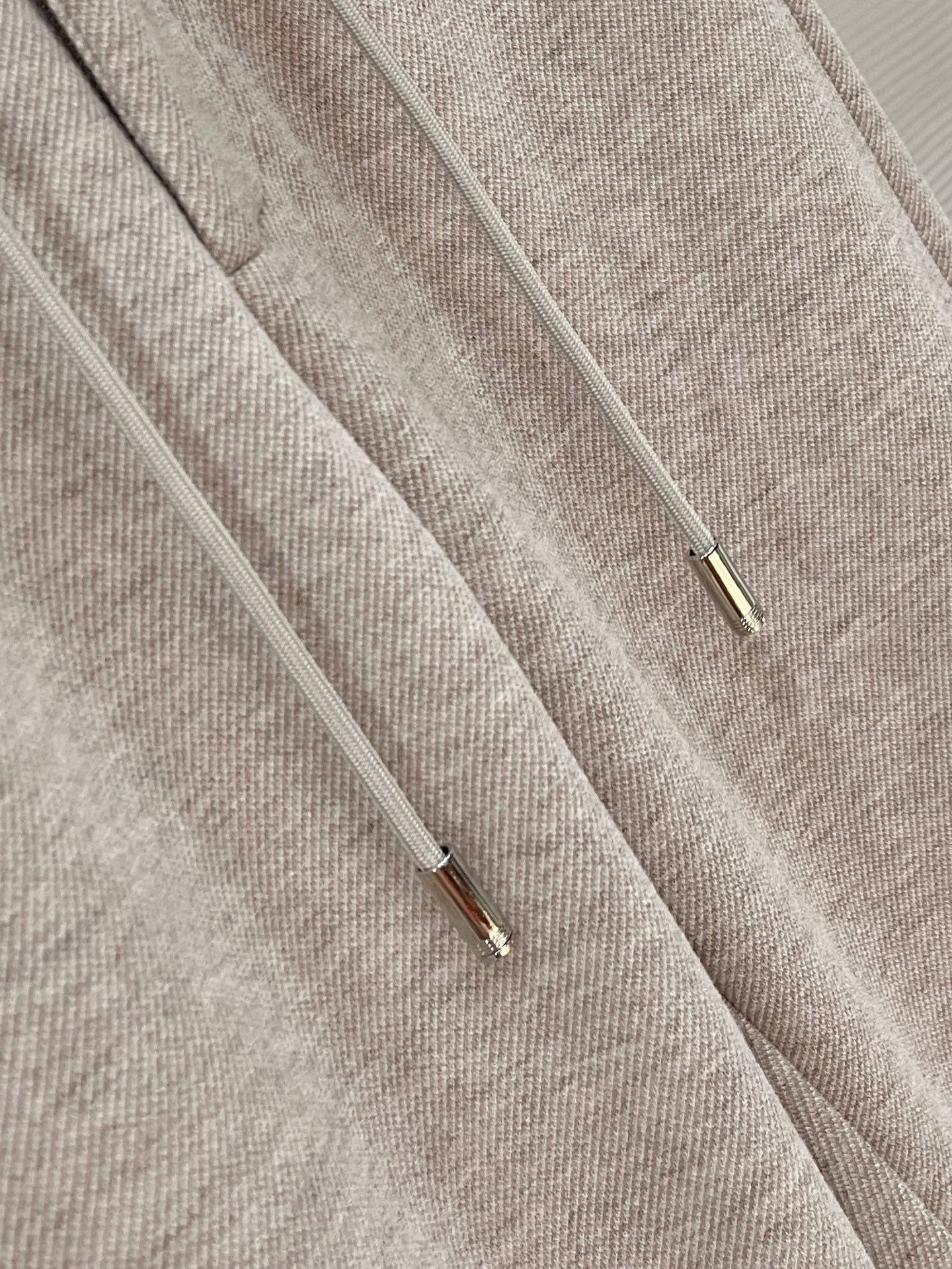 。Lo*ro Pi*na诺 u翩雅 2025秋冬 全品相订单，保暖有型 羊毛呢混纺松紧腰直脚休闲裤 经典