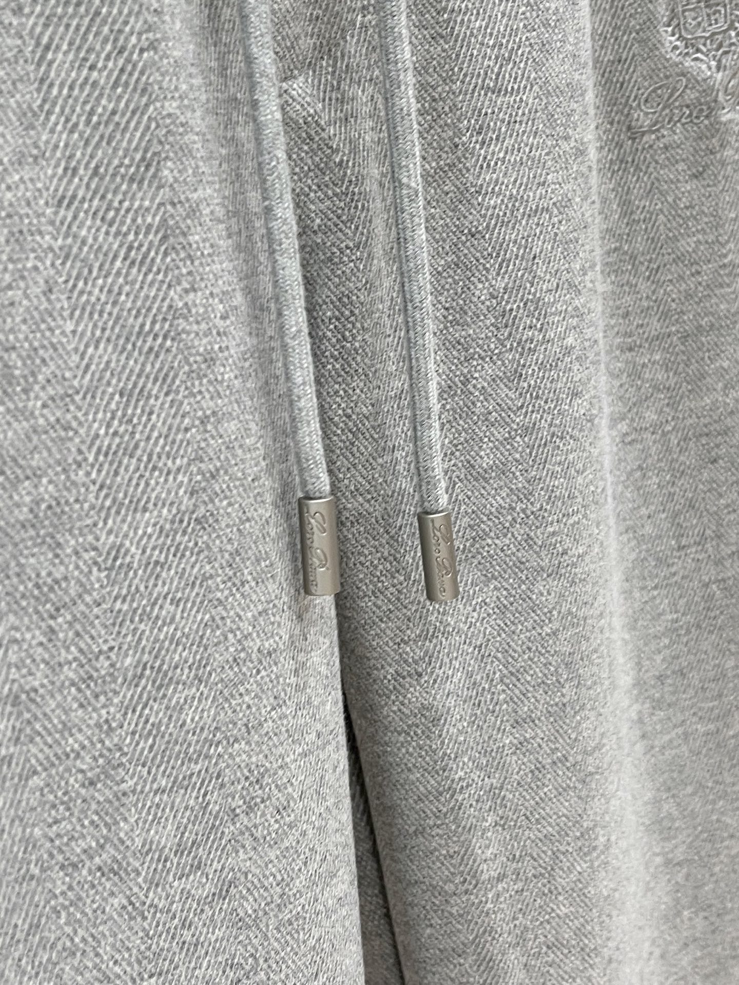 。Lo*ro Pi*na诺 u翩雅 2025秋冬 全品相订单，保暖有型 羊毛呢混纺松紧腰直脚休闲裤 经典