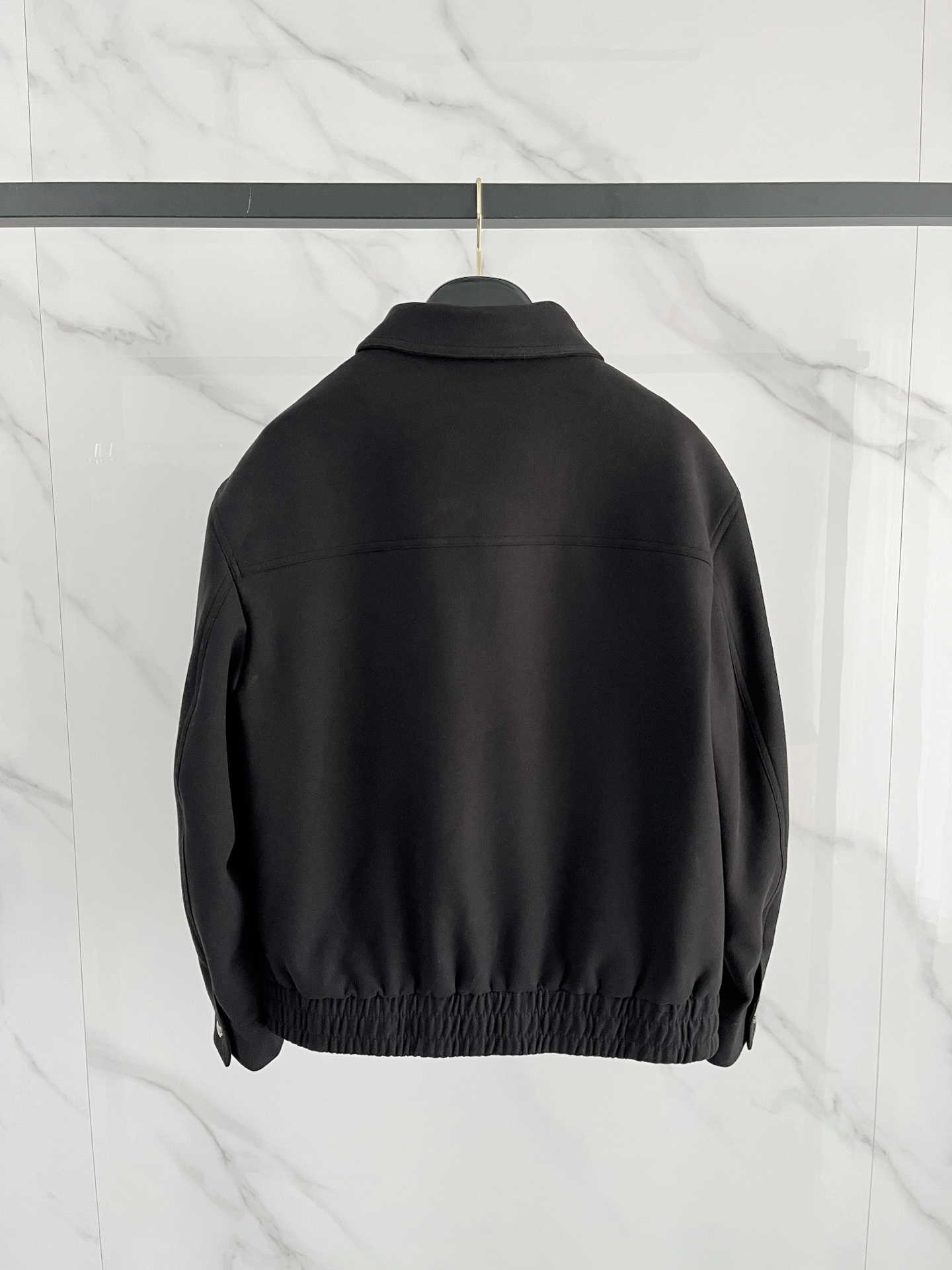 上新 罗意威 官网同款，三标齐全！2025秋冬新款男士夹克外套，时尚休闲高端版本！专柜定制面料 透气舒适