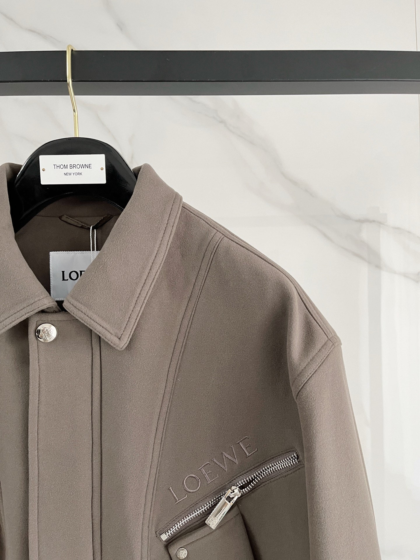 上新 罗意威 官网同款，三标齐全！2025秋冬新款男士夹克外套，时尚休闲高端版本！专柜定制面料 透气舒适