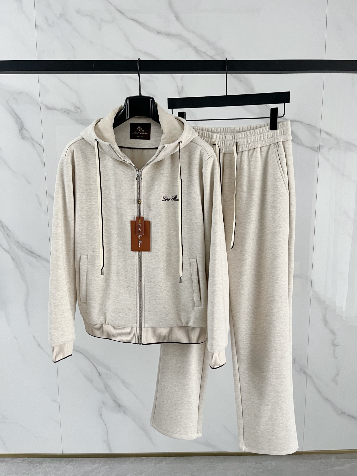 lP🆕。一套发售 独家首发❤️高端原单品质老钱风穿搭 重磅羊毛羊绒套装！飞行夹克拉链翻领羊绒外套搭配 直