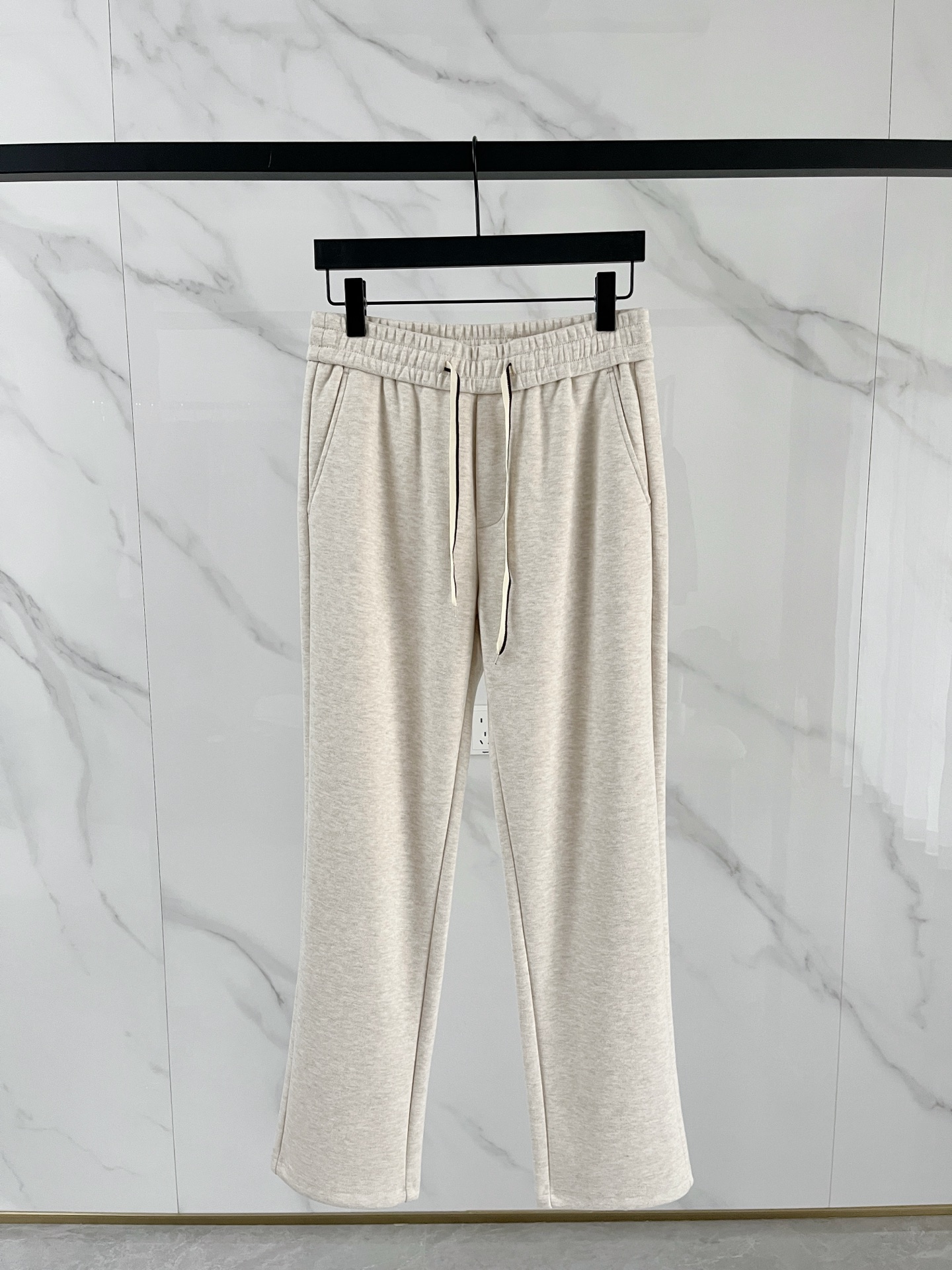 lP🆕。一套发售 独家首发❤️高端原单品质老钱风穿搭 重磅羊毛羊绒套装！飞行夹克拉链翻领羊绒外套搭配 直