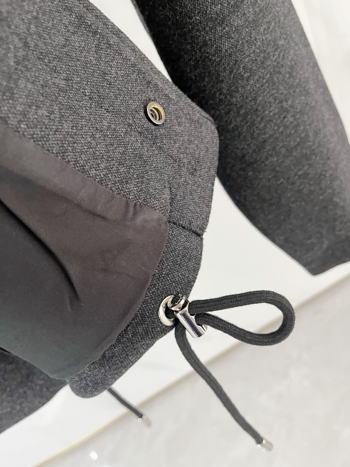 普拉达一套发售 独家首发❤️高端原单品质老钱风穿搭 重磅羊毛羊绒套装！飞行夹克拉链翻领羊绒外套搭配 直筒