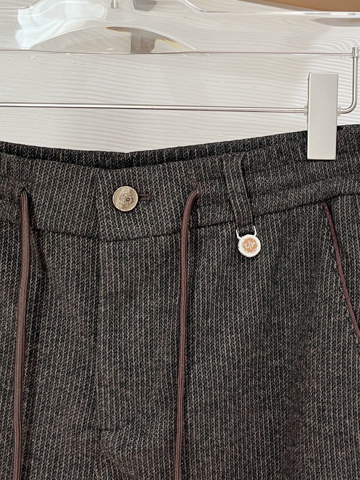 Lo*ro Pi*na诺 u翩雅 2025秋冬 全品相订单，保暖有型 羊毛呢混纺松紧腰直脚休闲裤 经典百