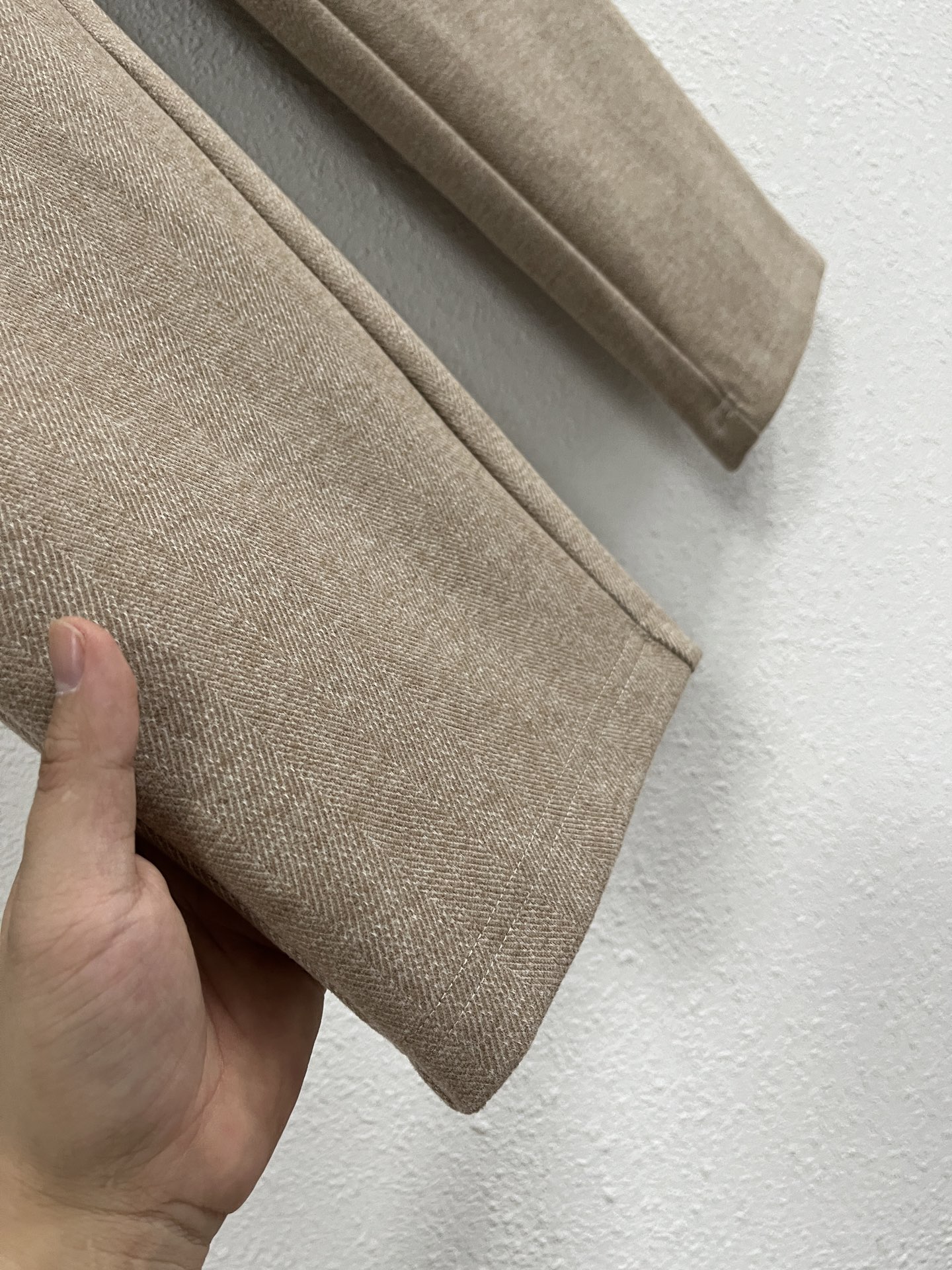 Lo*ro Pi*na诺 u翩雅 2025秋冬 全品相订单，保暖有型 羊毛呢混纺松紧腰直脚休闲裤 经典百