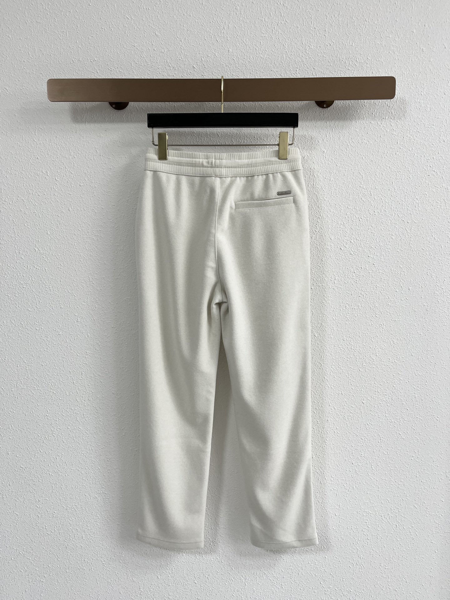 lp🆕 秋冬 ，保暖有型高密度毛巾面混纺松紧腰直脚休闲裤 经典百搭 标志刺绣的点缀，松紧腰抽绳 合体的剪