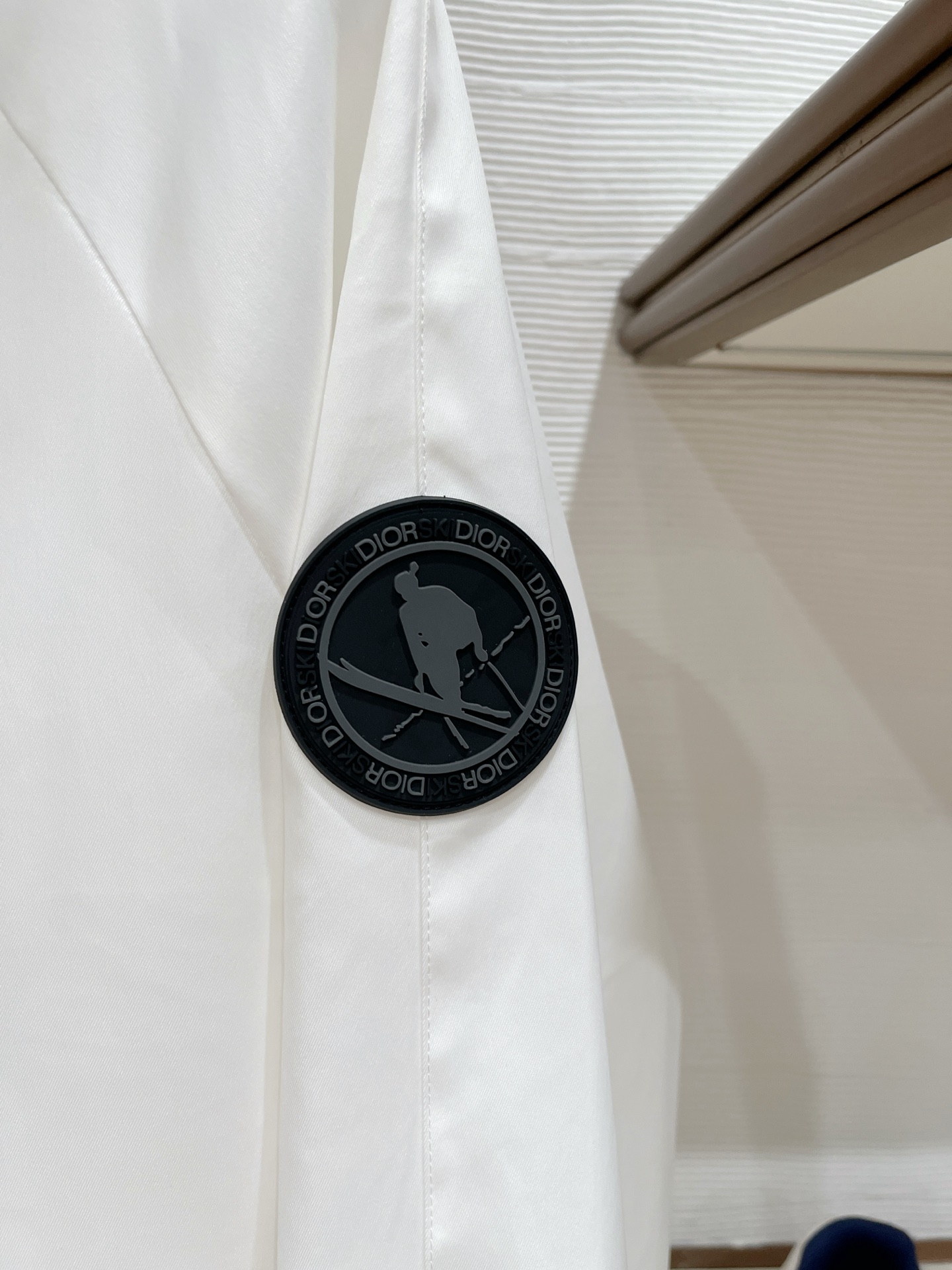 新品。Dio*迪桑特联盟新款夹克外套，秀场新品‼品相非常完美，舒适保暖，三标齐全色泽饱满诱人，非常出彩的