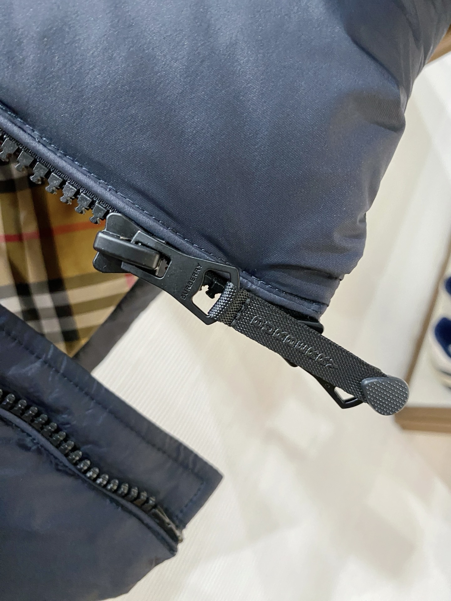 。2025秋冬新款巴宝莉 🆕原版1:1订制五金配件全进口原版定制 欢迎专柜对比 绝对的高品质 采用顶级9