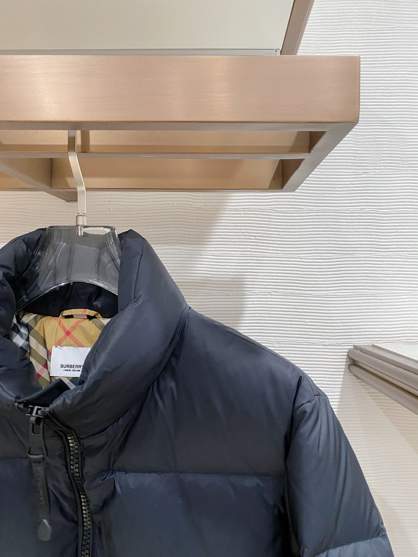 。2025秋冬新款巴宝莉 🆕原版1:1订制五金配件全进口原版定制 欢迎专柜对比 绝对的高品质 采用顶级9