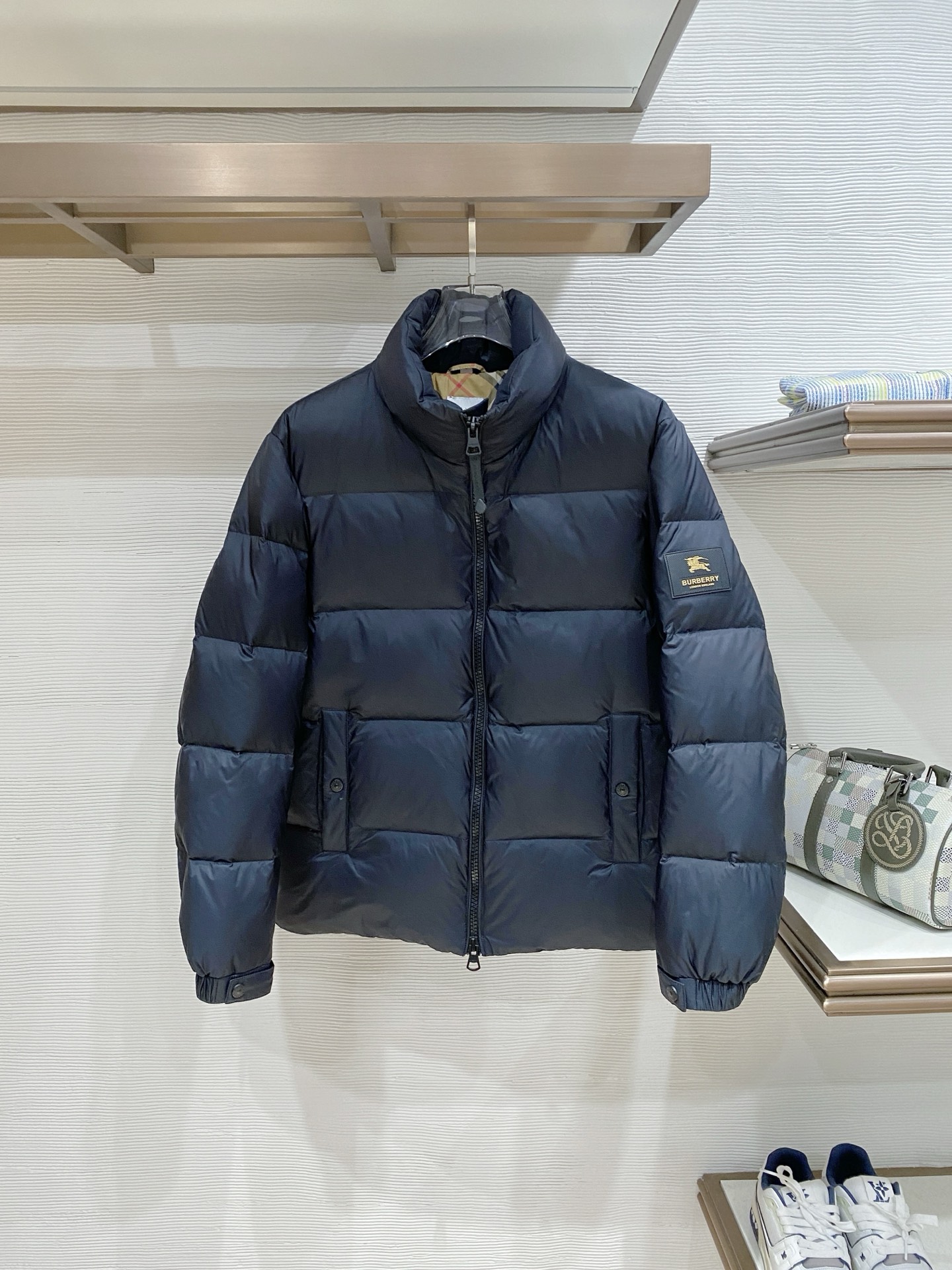 。2025秋冬新款巴宝莉 🆕原版1:1订制五金配件全进口原版定制 欢迎专柜对比 绝对的高品质 采用顶级9