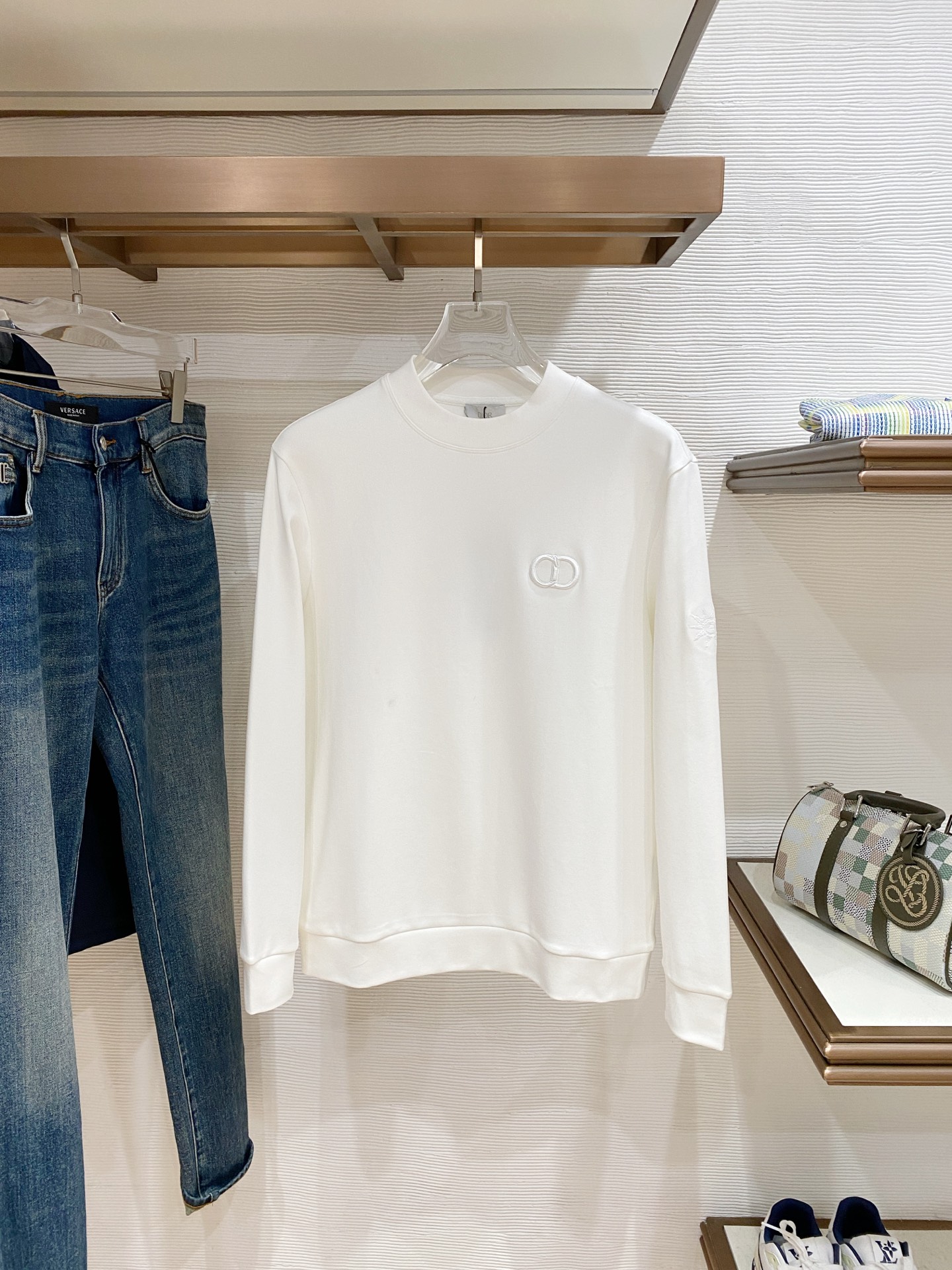 迪奥 精品打底衫 贸易公司订单 25SS 秋冬新款意式轻奢男士休闲长袖打底衫长袖 T恤 卫衣平整的抗皱性