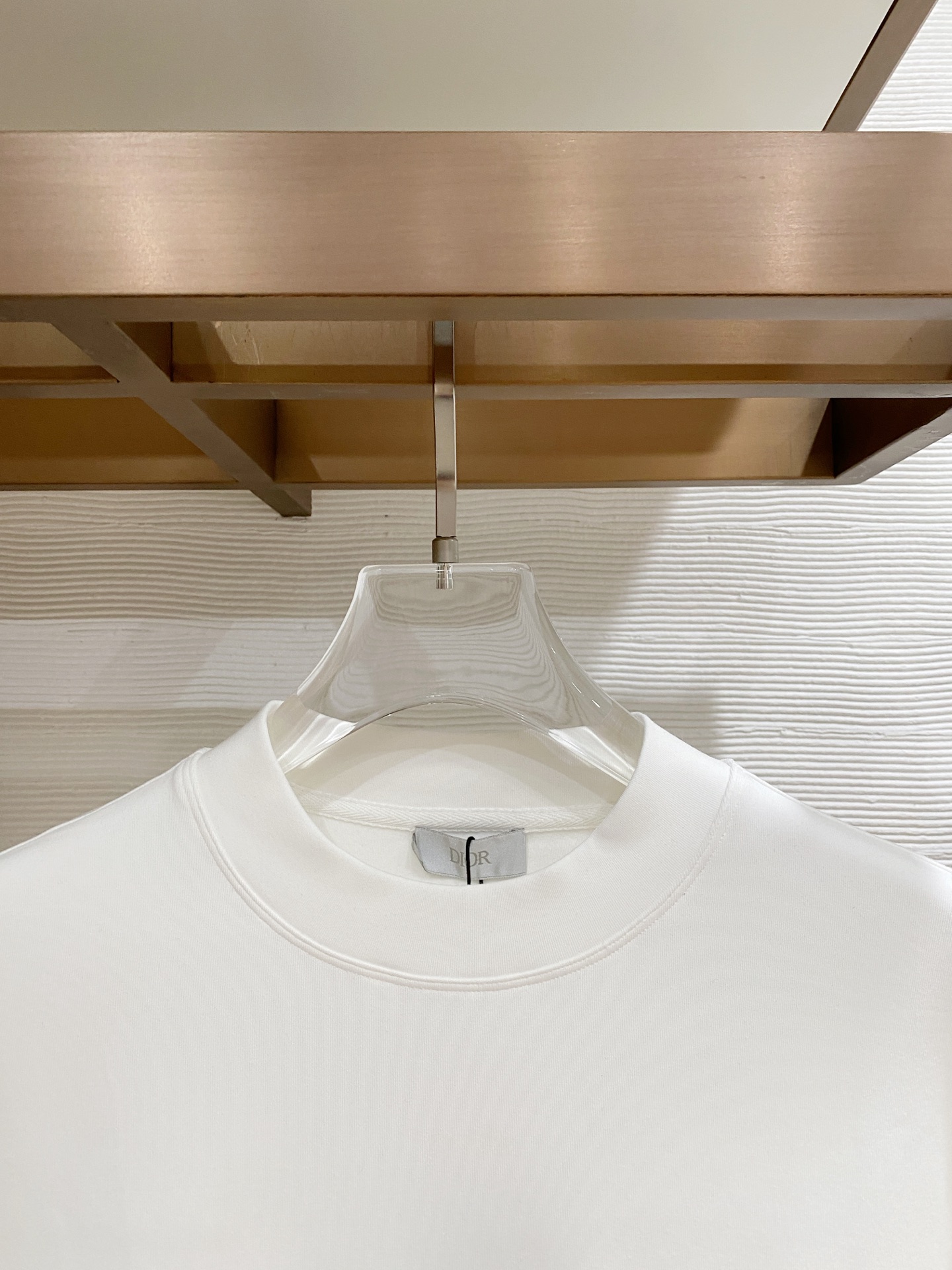 迪奥 精品打底衫 贸易公司订单 25SS 秋冬新款意式轻奢男士休闲长袖打底衫长袖 T恤 卫衣平整的抗皱性