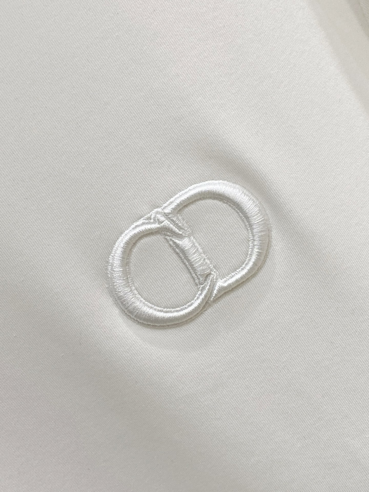 迪奥 精品打底衫 贸易公司订单 25SS 秋冬新款意式轻奢男士休闲长袖打底衫长袖 T恤 卫衣平整的抗皱性