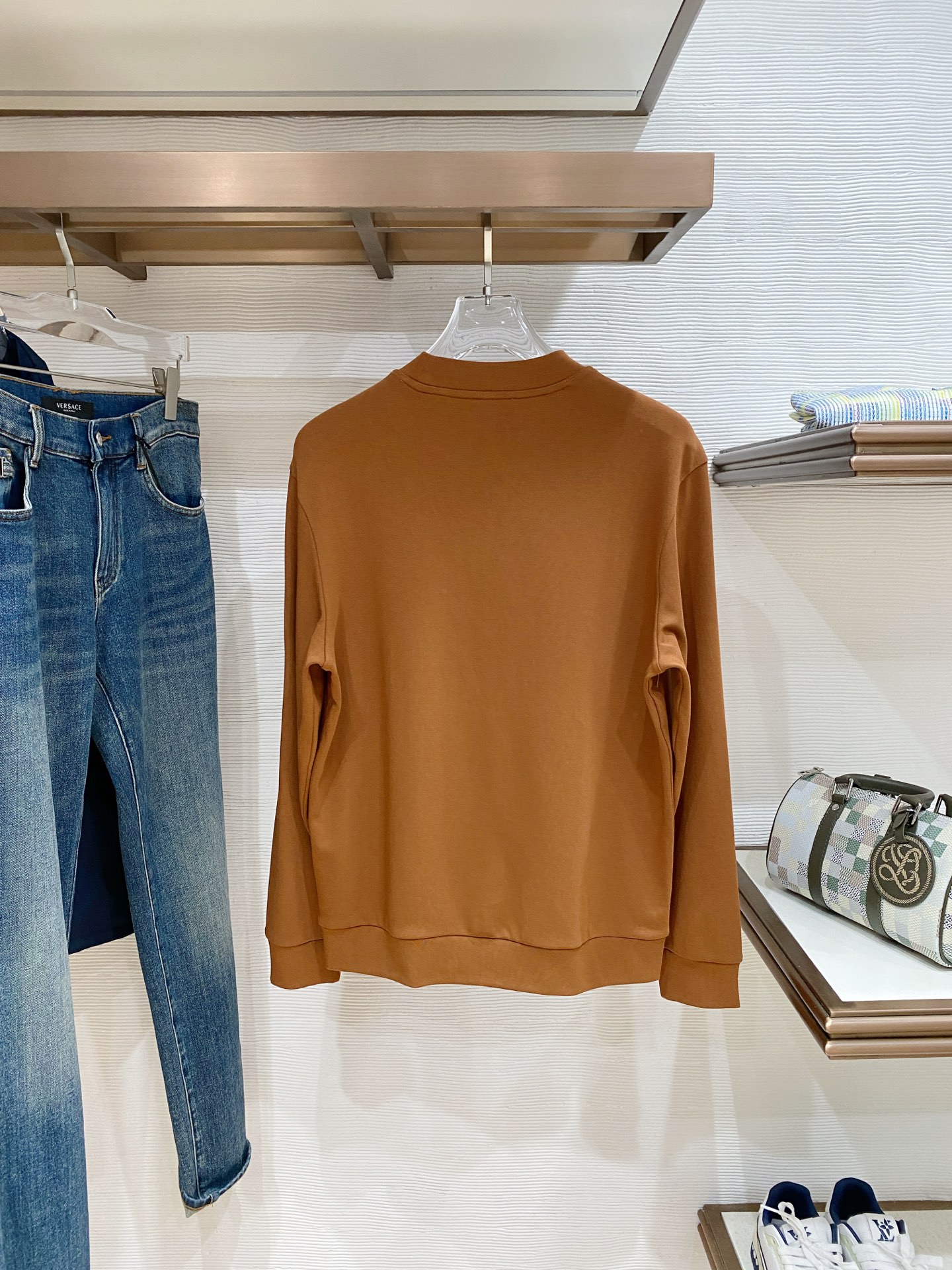 迪奥 精品打底衫 贸易公司订单 25SS 秋冬新款意式轻奢男士休闲长袖打底衫长袖 T恤 卫衣平整的抗皱性