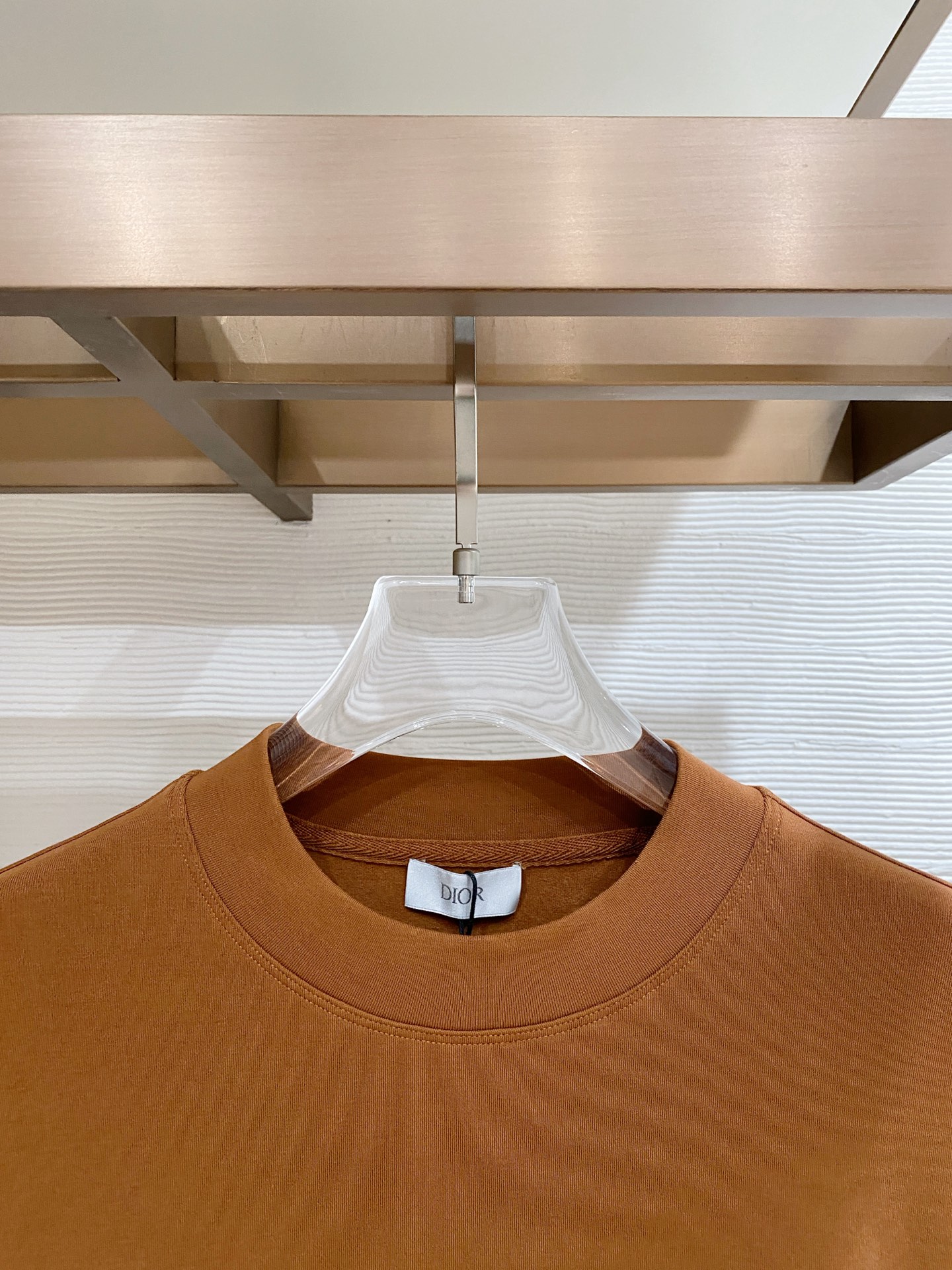 迪奥 精品打底衫 贸易公司订单 25SS 秋冬新款意式轻奢男士休闲长袖打底衫长袖 T恤 卫衣平整的抗皱性