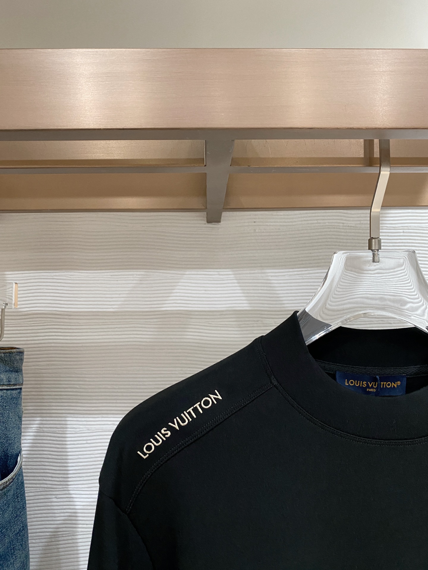 1v 路易威登 精品打底衫 贸易公司订单 25SS 秋冬新款意式轻奢男士休闲长袖打底衫长袖 T恤 卫衣平