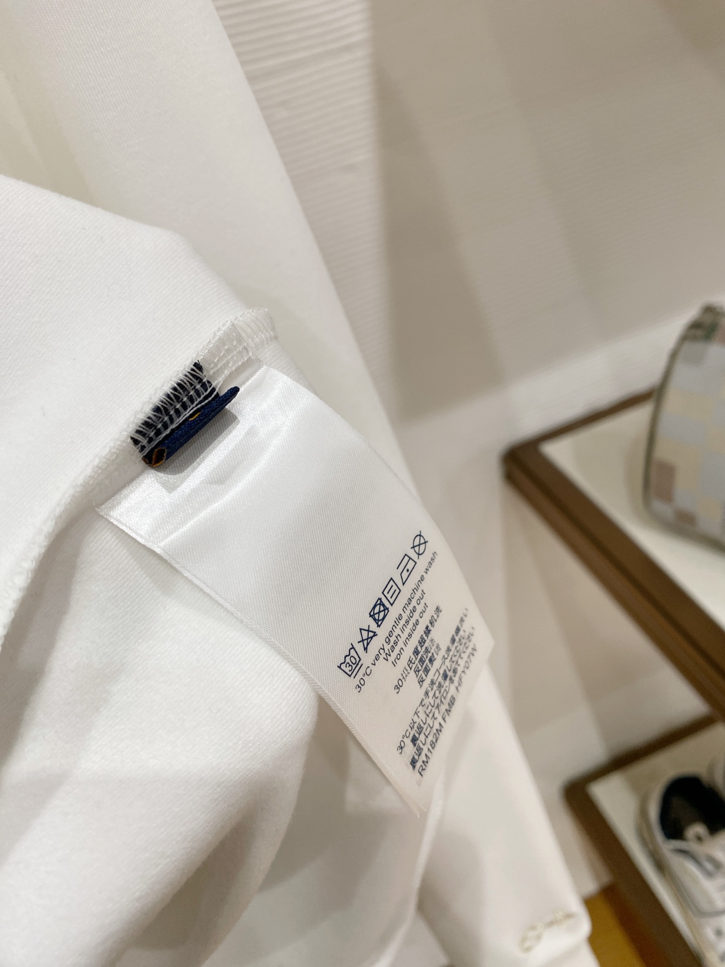 1v 路易威登 精品打底衫 贸易公司订单 25SS 秋冬新款意式轻奢男士休闲长袖打底衫长袖 T恤 卫衣平