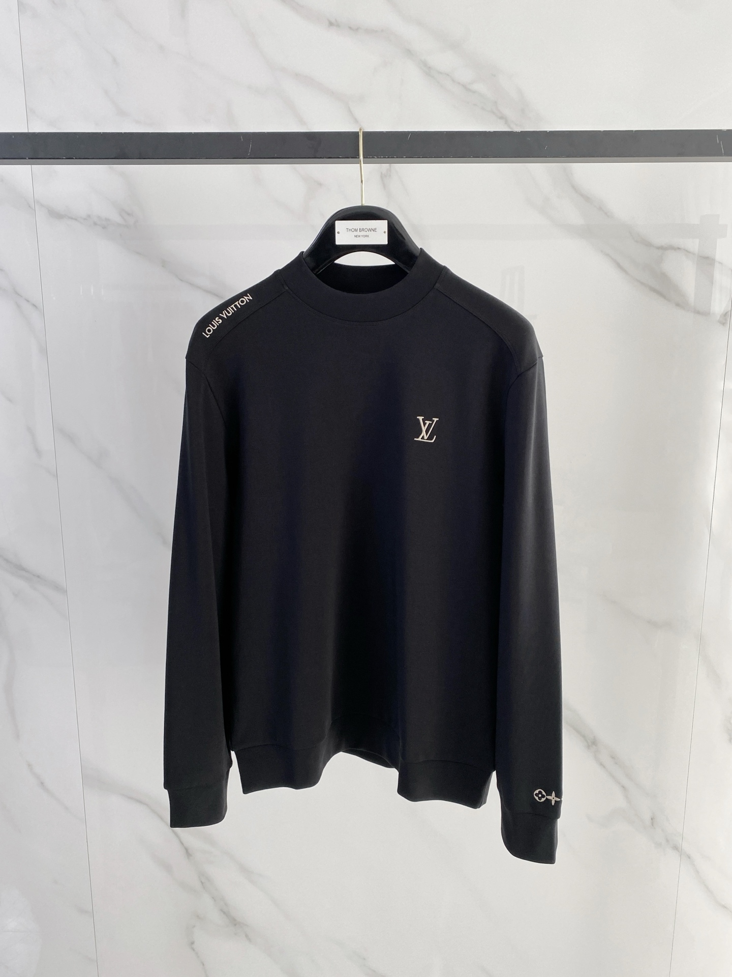 1v 路易威登 精品打底衫 贸易公司订单 25SS 秋冬新款意式轻奢男士休闲长袖打底衫长袖 T恤 卫衣平