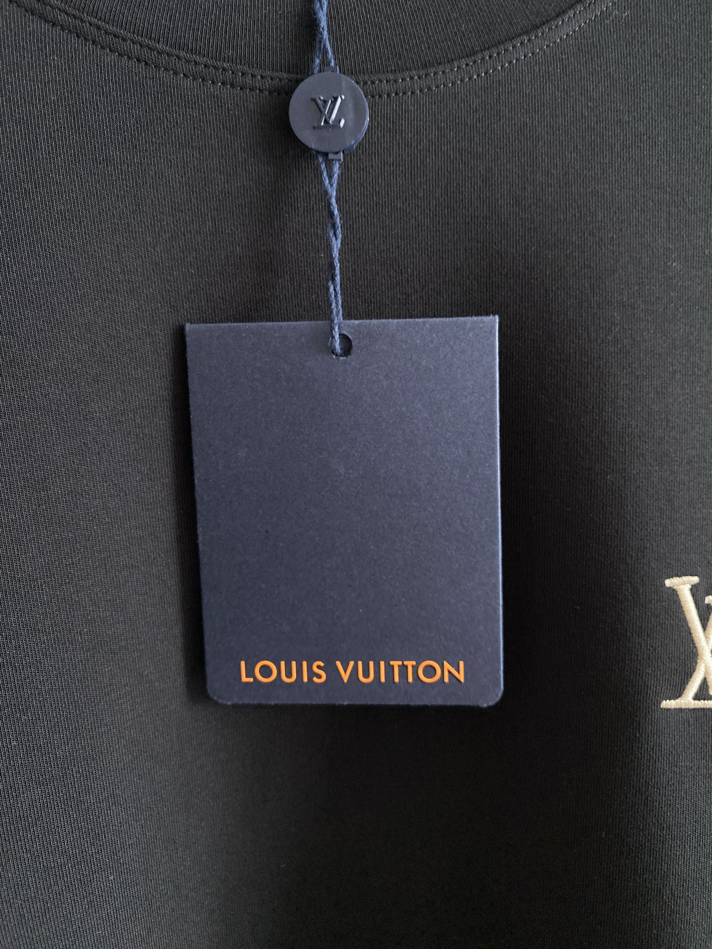 1v 路易威登 精品打底衫 贸易公司订单 25SS 秋冬新款意式轻奢男士休闲长袖打底衫长袖 T恤 卫衣平