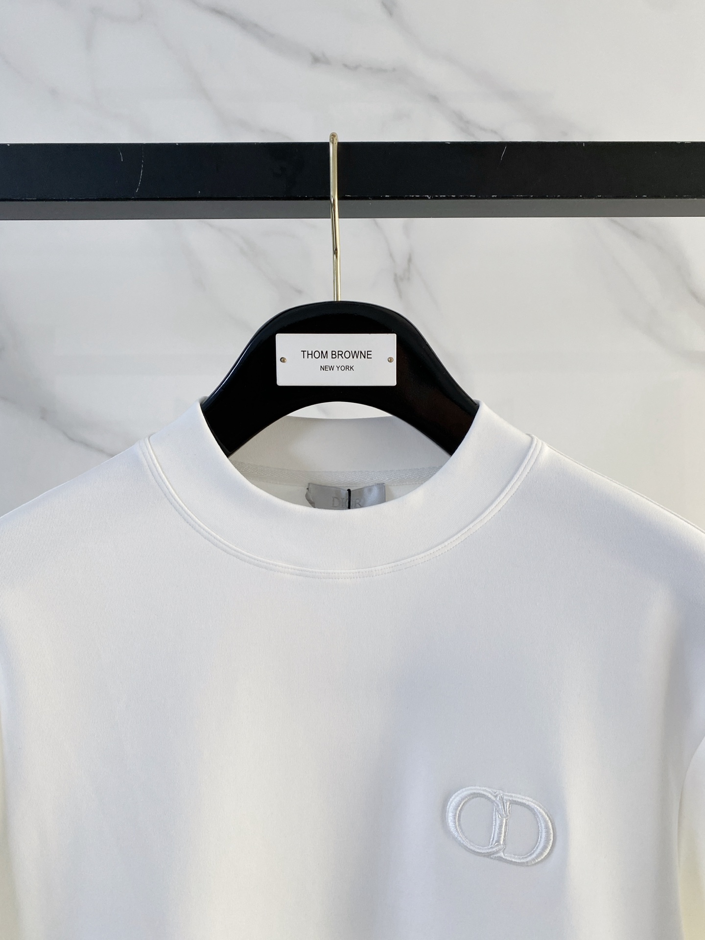 迪奥 精品打底衫 贸易公司订单 25SS 秋冬新款意式轻奢男士休闲长袖打底衫长袖 T恤 卫衣平整的抗皱性