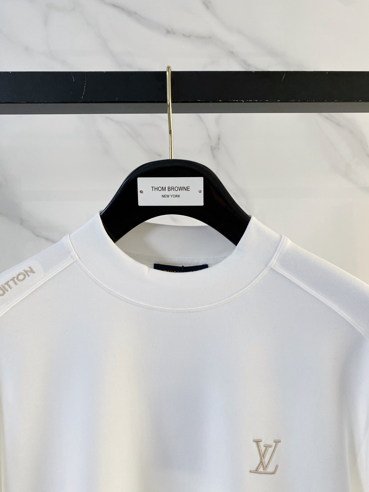 1v 路易威登 精品打底衫 贸易公司订单 25SS 秋冬新款意式轻奢男士休闲长袖打底衫长袖 T恤 卫衣平